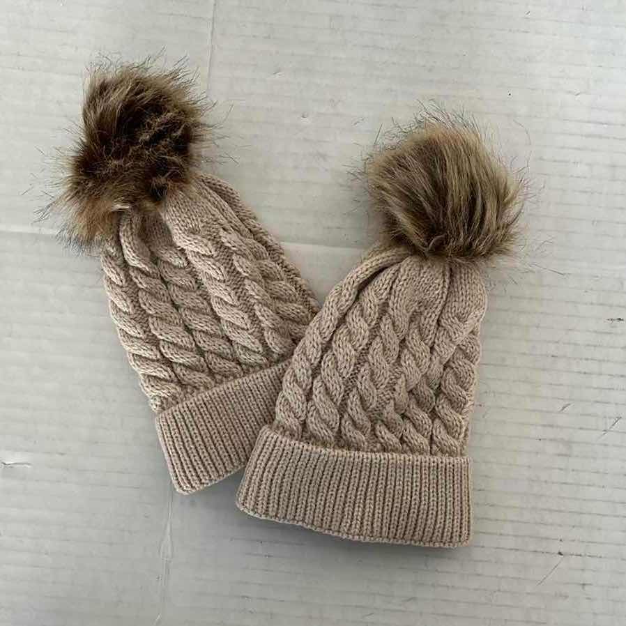 Photo 1 of HAT, BEANIES, SCARF LOT 4