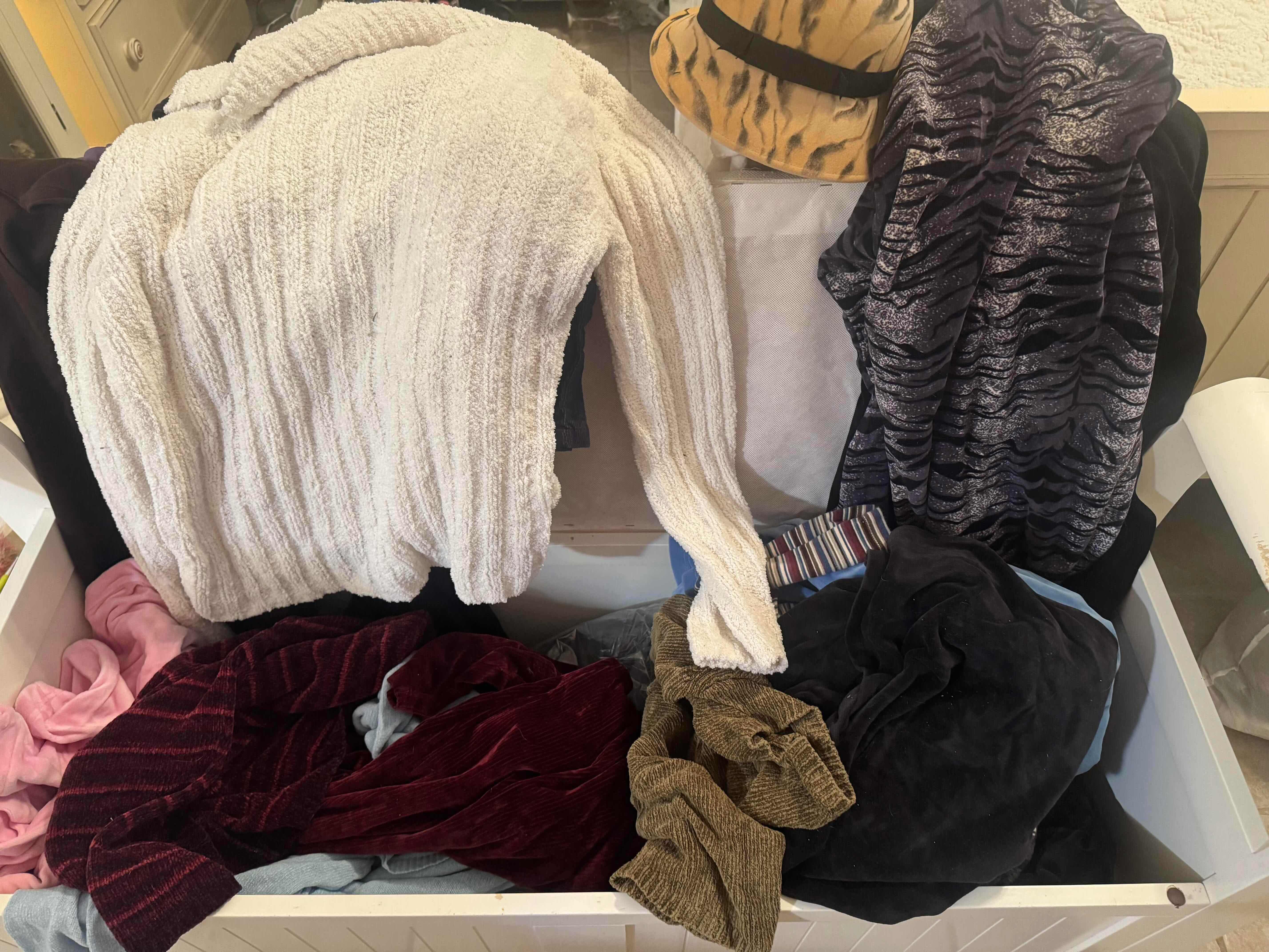 Photo 1 of 2 BAGS OF WOMENS CLOTHING SIZE VARIES XL & 2XL