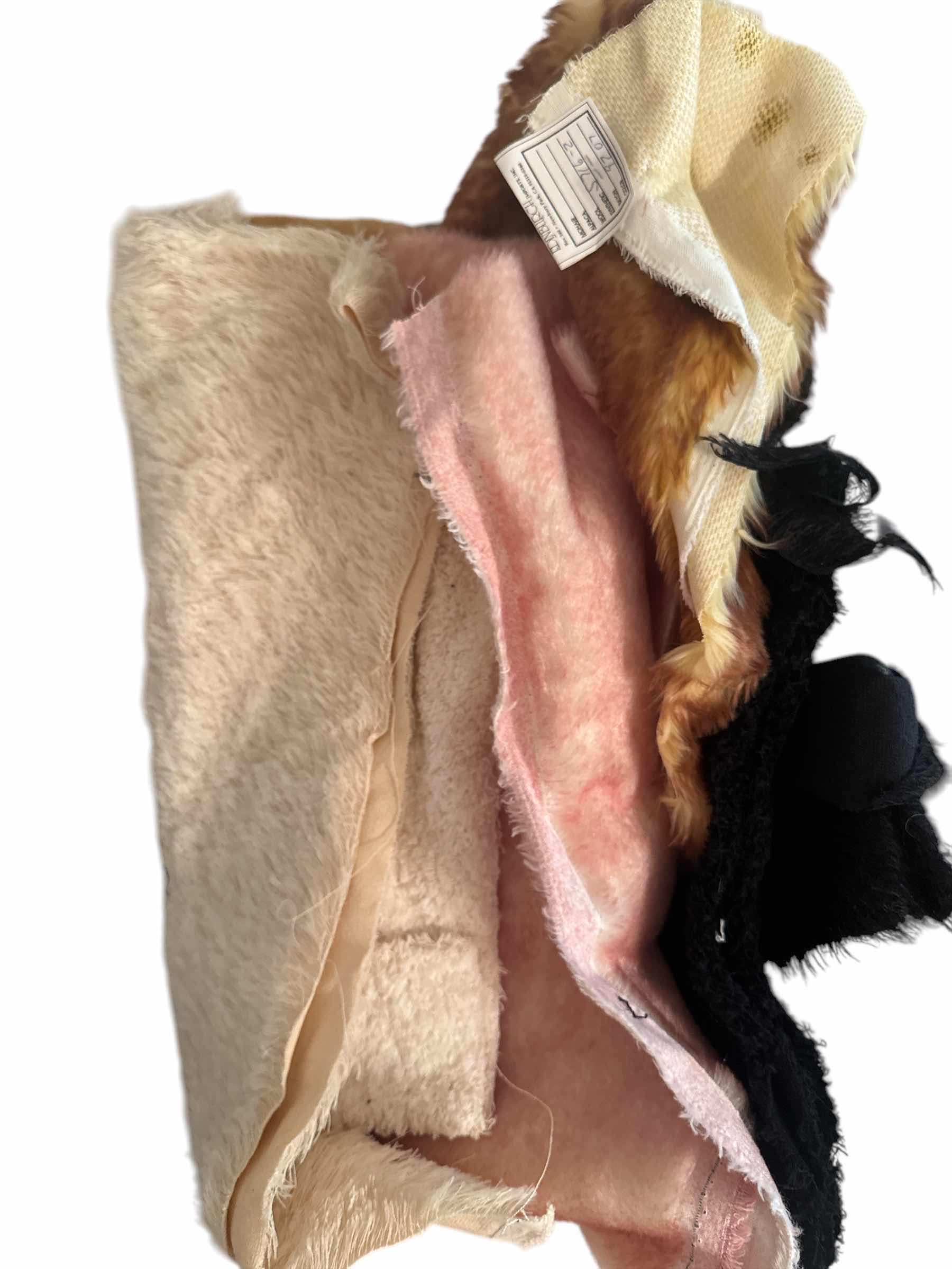 Photo 1 of 58 QT TOTE OF FABRIC