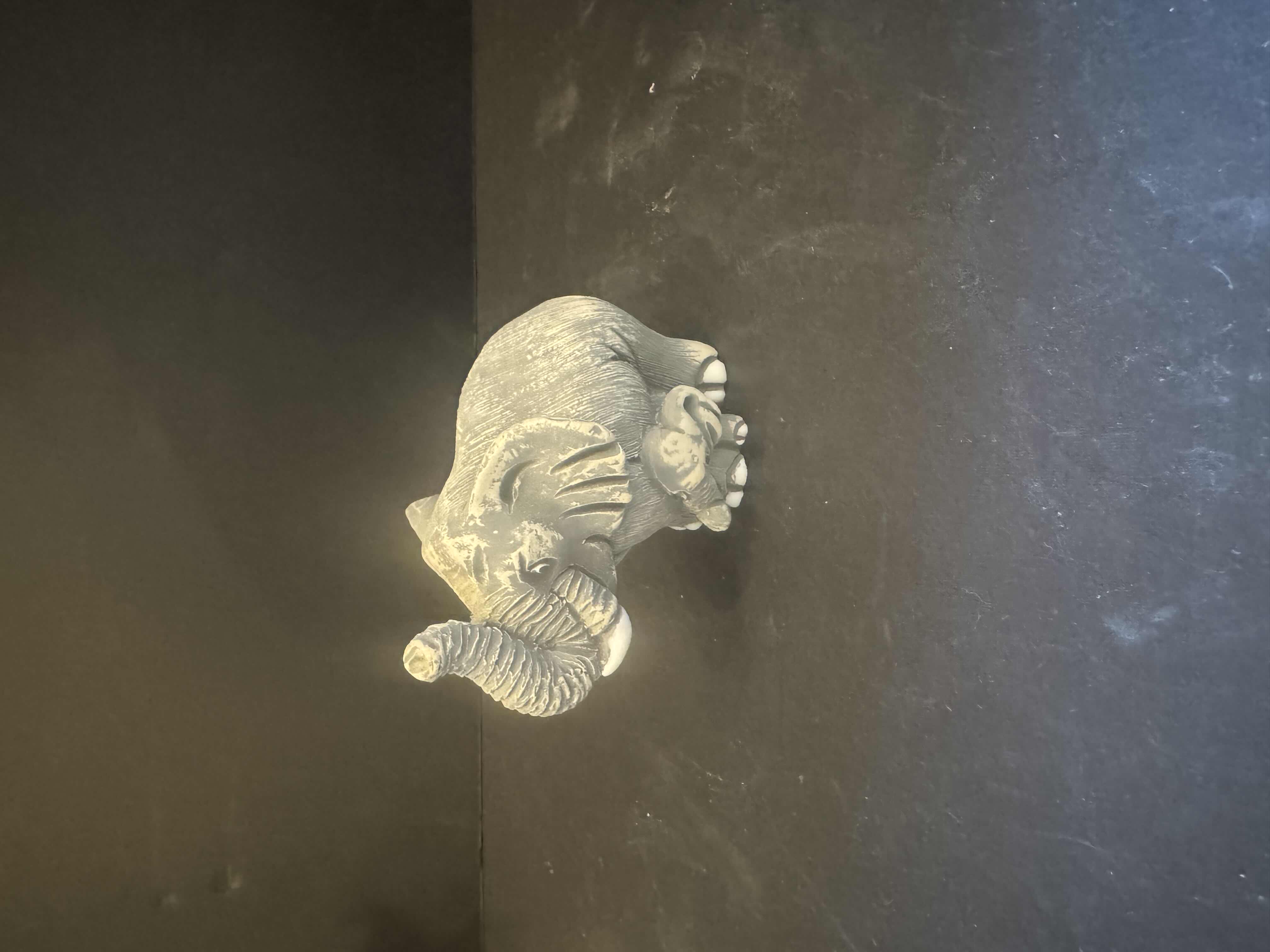 Photo 1 of COLLECTION OF ELEPHANTS WITH LUCKY STONE, RESIGN AND CERAMIC, 8 ITEMS

3.5” X H4”
4.5” X H4”
2.5” X H4.5”
3.5” X H3.5”
4.5” X H4”
3”  X H2.5”
3” X H2”

STONE
3” X H1.5”