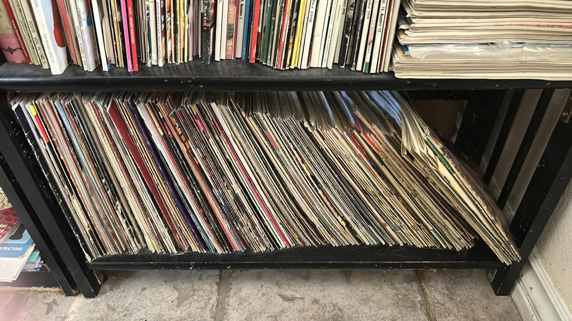 Photo 1 of CONTENTS OF  6 SHELVES CRAFTING BOOKS , SHELF INCLUDED