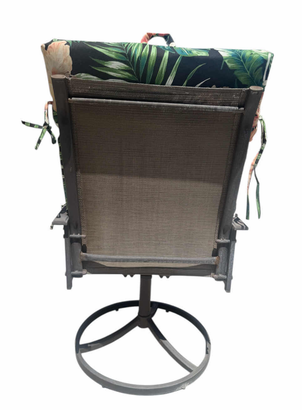 Photo 1 of OUTDOOR SWIVEL PATIO CHAIR WITH FLORAL CUSHION
23” X 21” X H40”