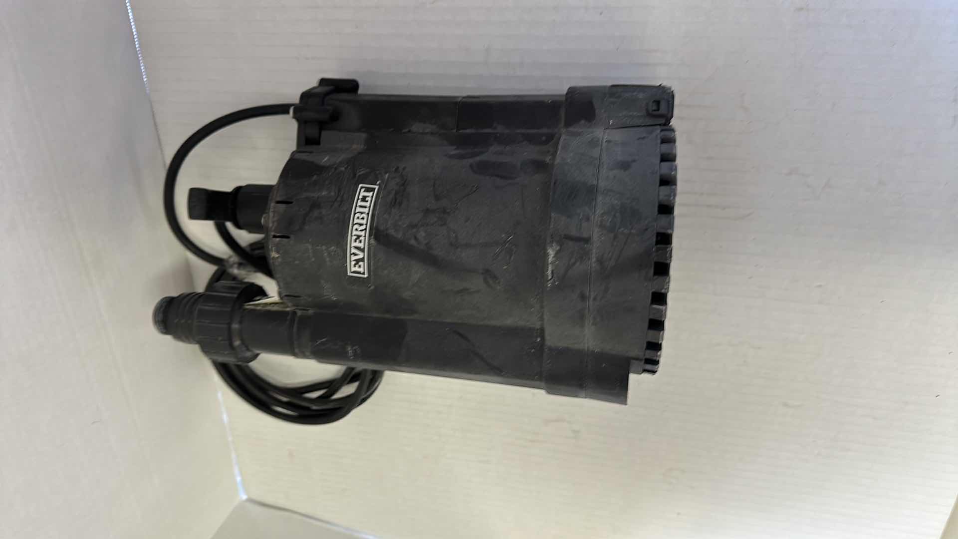 Photo 1 of EVERBILT AUTOMATIC UTILITY PUMP