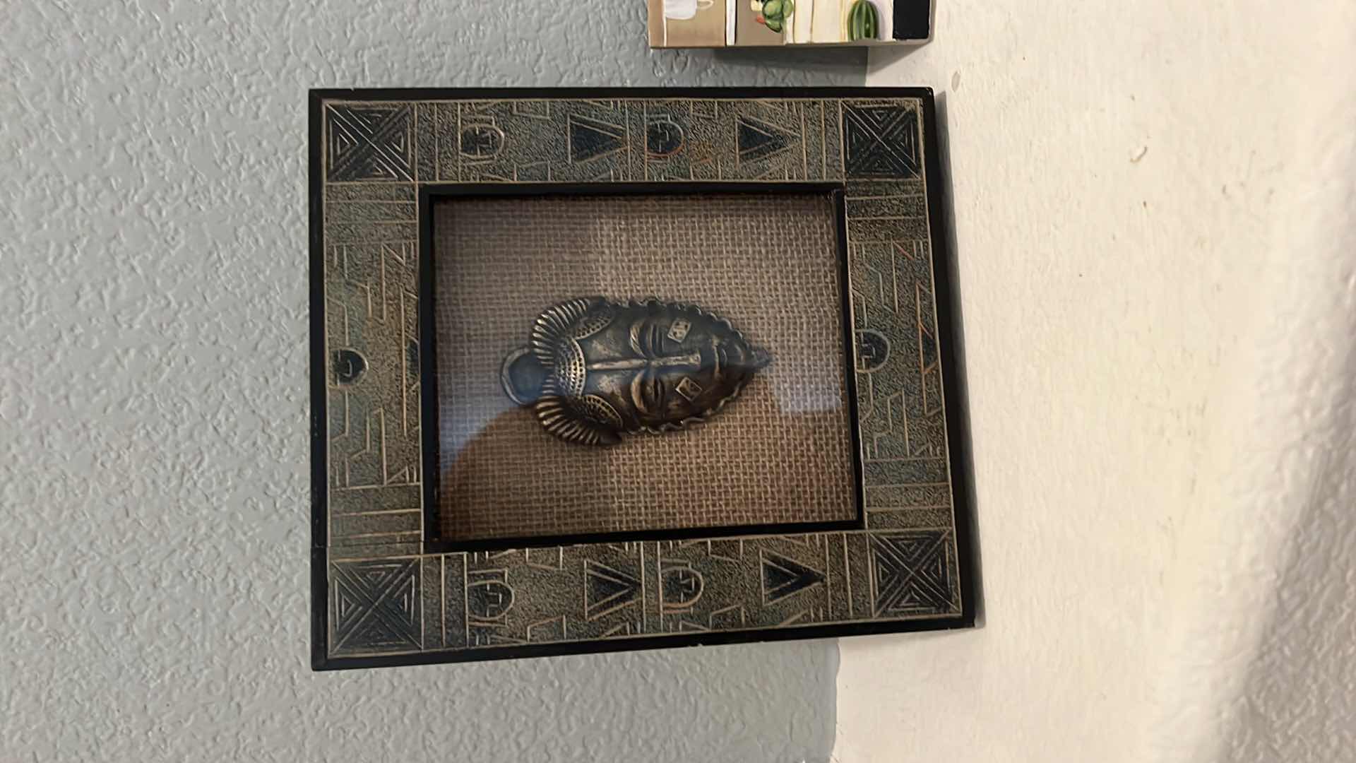 Photo 1 of 4-CERAMIC "ANNIE LEE" WALL PLAQUES, SHADOW BOX "AFRICAN" WALL ARTWORK 10"  x 9"