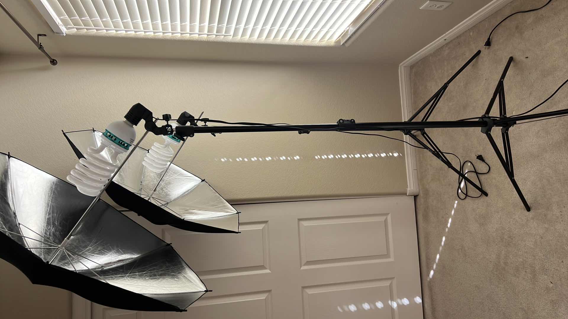 Photo 3 of 2-KAEZI STUDIO UMBRELLA LIGHTING STANDS