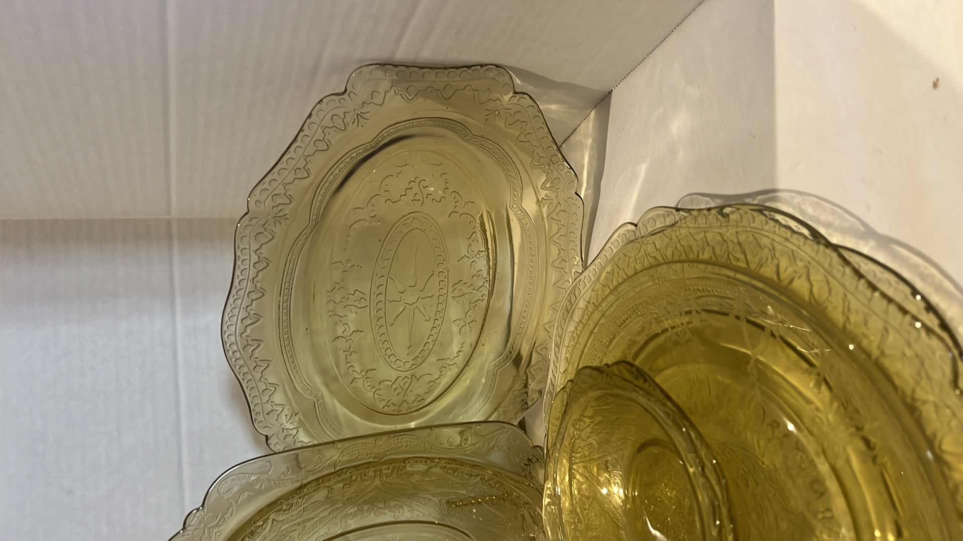 Photo 1 of 13 PCS- VINTAGE YELLOW & GREEN GLASS