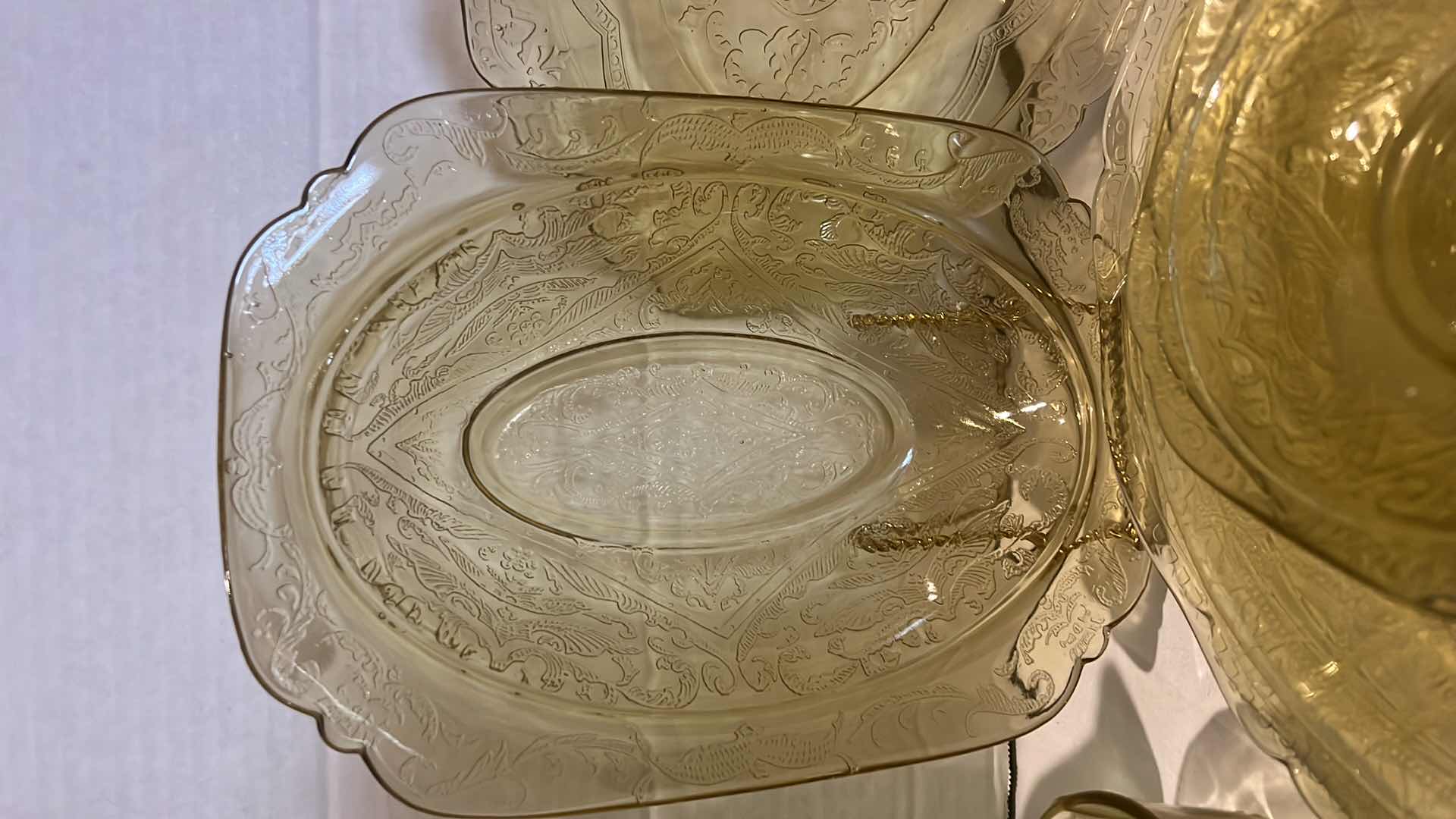 Photo 1 of 13 PCS- VINTAGE YELLOW & GREEN GLASS