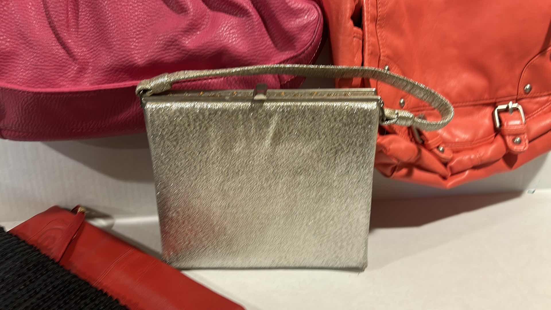 Photo 1 of 5-HANDBAGS & CLUTCHES