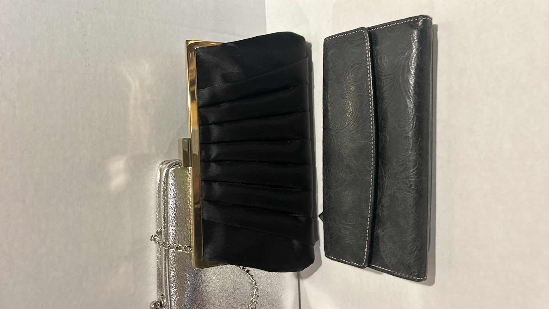 Photo 1 of 7-WALLETS & COIN PURSES