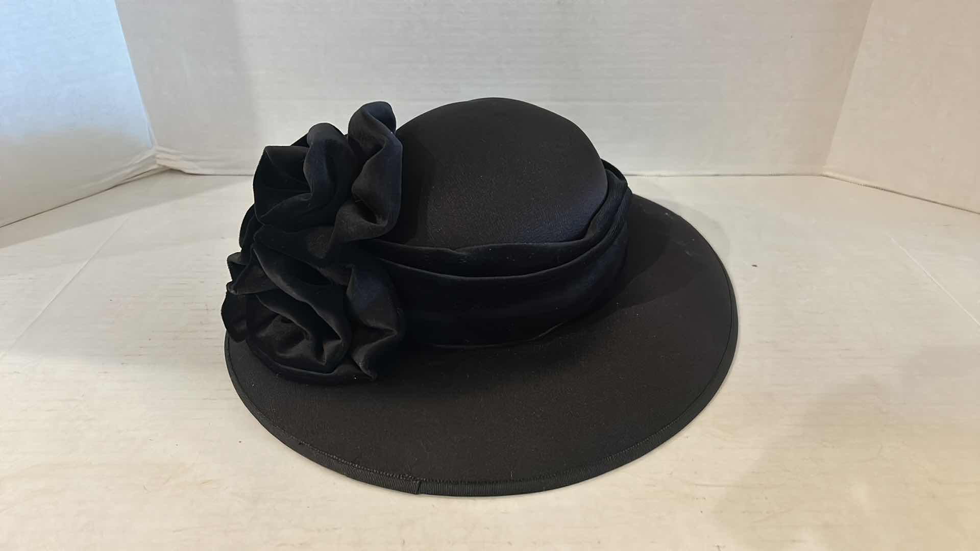 Photo 1 of 3 WOMENS HATS AND 2 HAT BOXES
