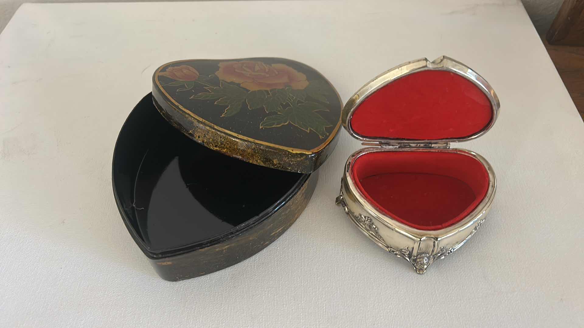 Photo 5 of 5 - VINTAGE HOME DECOR PIECES