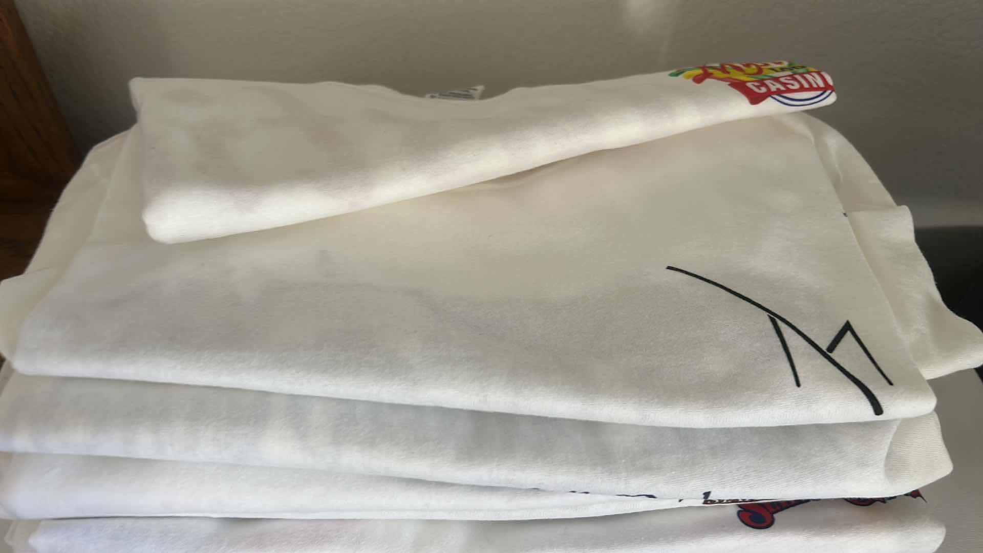 Photo 1 of 10 MENS LAS VEGAS CASINOS TEE’S L, XL