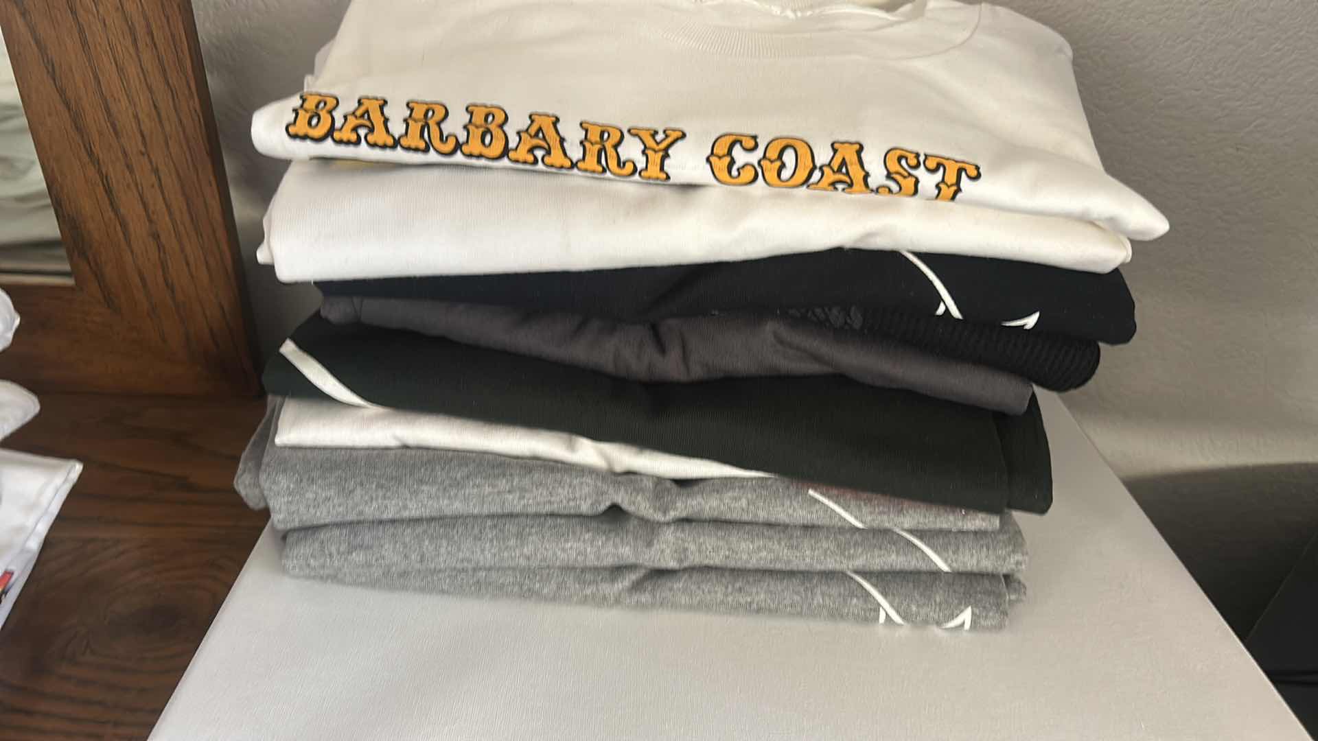 Photo 1 of 20 SIZE L / XL MENS LAS VEGAS CASINO TEE SHIRTS