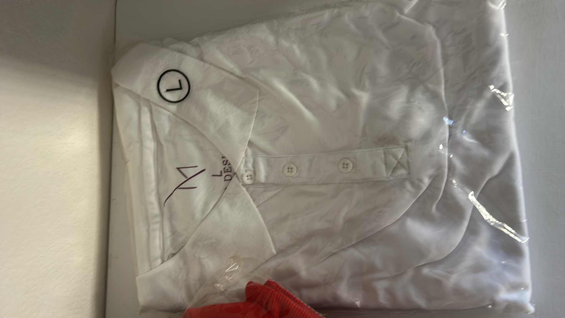 Photo 1 of 5 NEW MENS ATHLETIC WEAR FROM THE M CASINO SIZE L