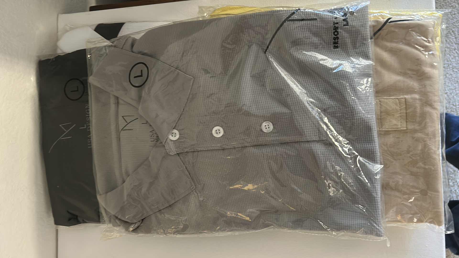 Photo 1 of 5 NEW MENS ATHLETIC WEAR FROM THE M CASINO SIZE L