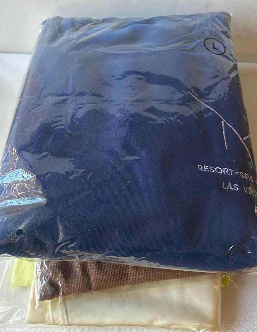 Photo 1 of 5 NEW MENS ATHLETIC WEAR FROM THE M CASINO SIZE L