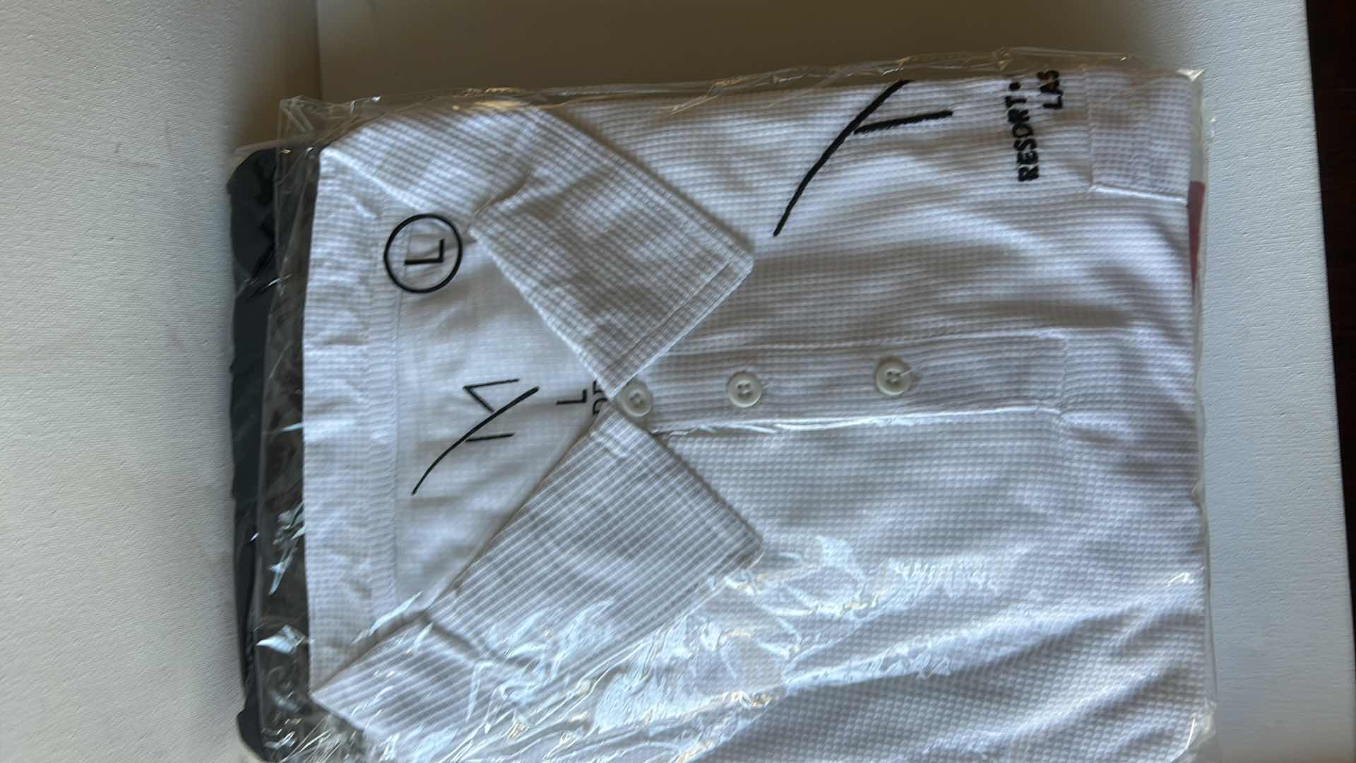 Photo 1 of 5 NEW MENS ATHLETIC WEAR FROM THE M CASINO SIZE L