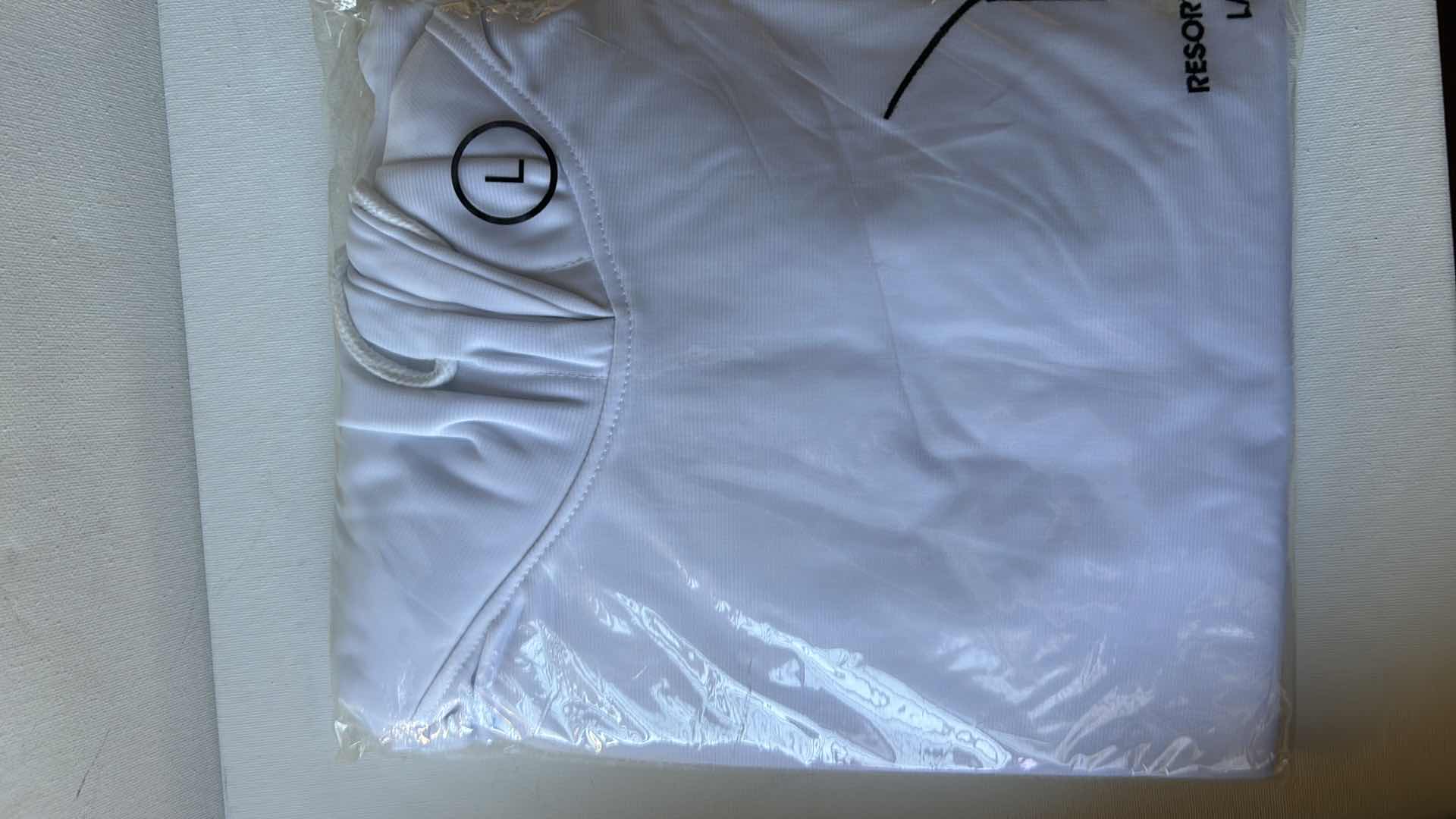 Photo 1 of 5 NEW MENS ATHLETIC WEAR FROM THE M CASINO SIZE L