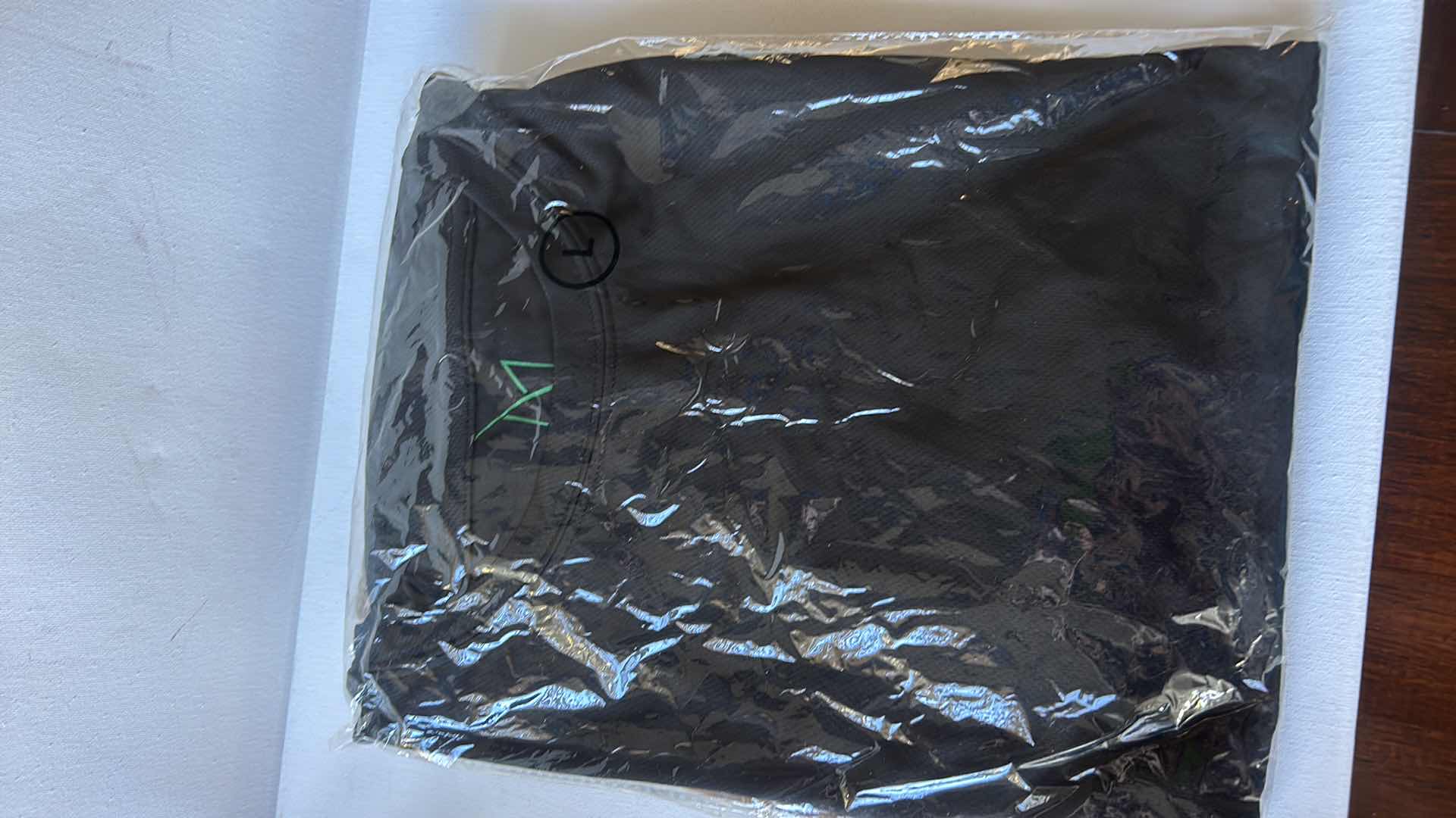 Photo 1 of 5 NEW MENS ATHLETIC WEAR FROM THE M CASINO SIZE L