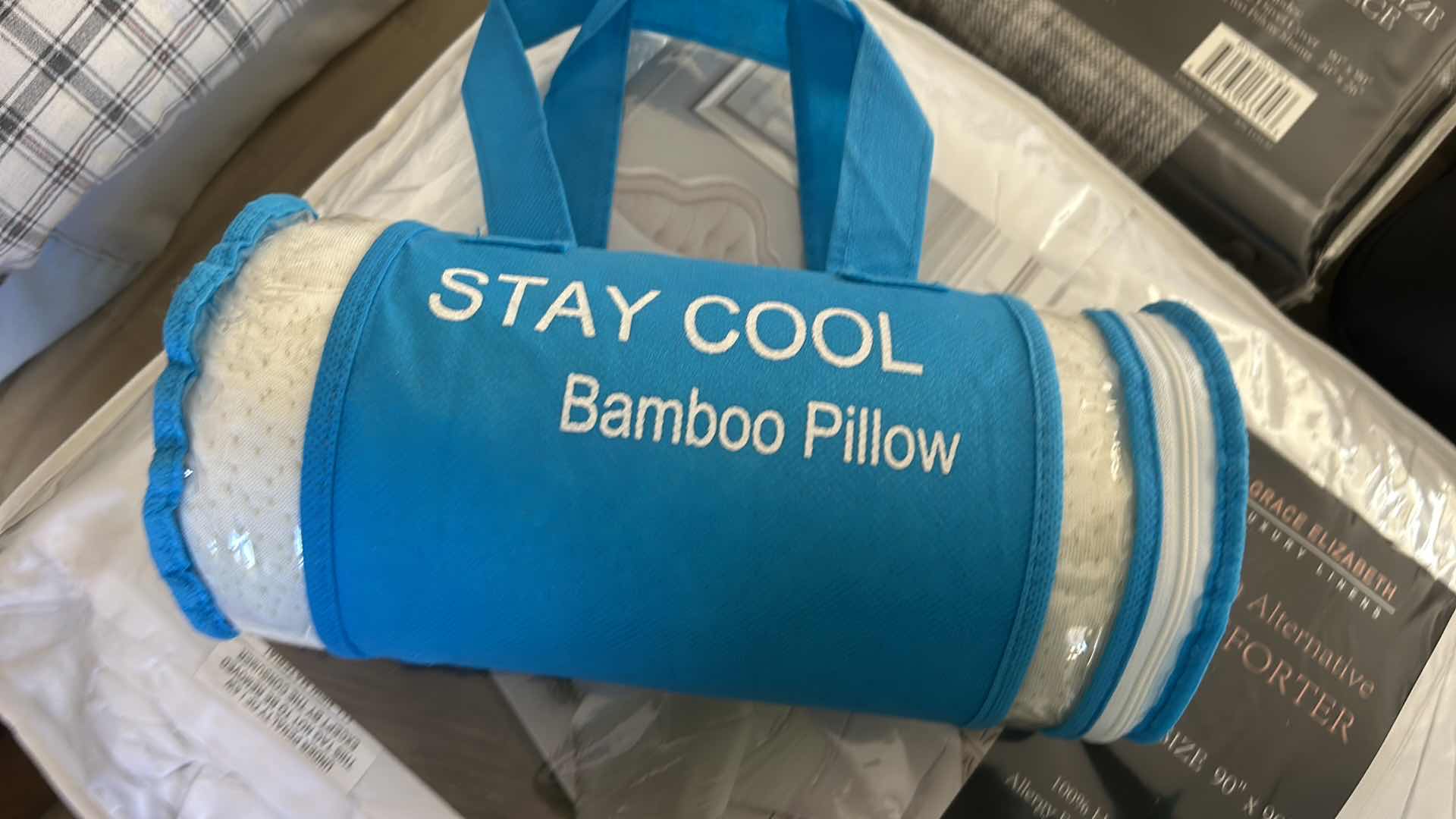 Photo 1 of 4 NEW- QUEEN COMFORTER, 2 PILLOWS & QUEEN DUVET SET