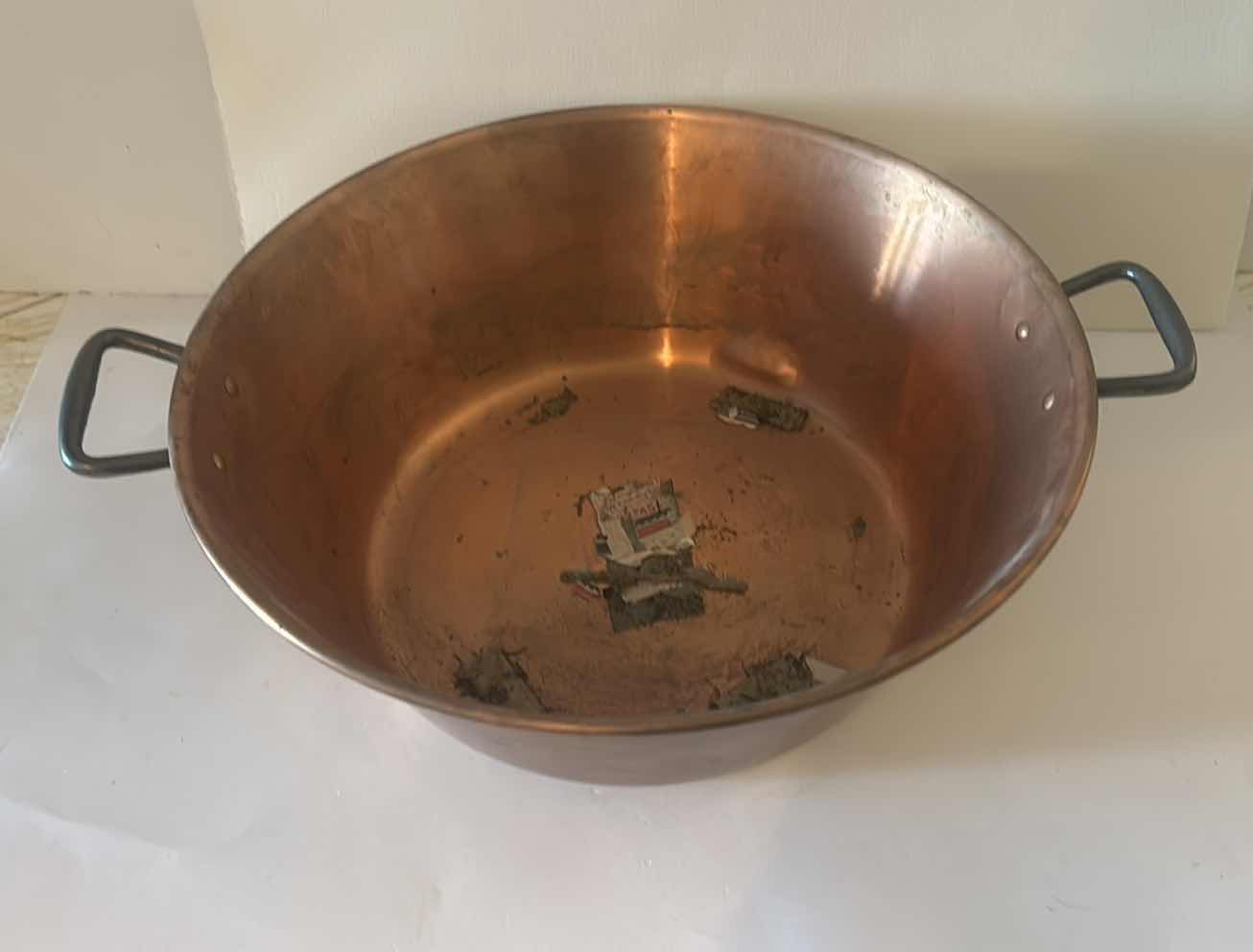 Photo 1 of LARGE COPPER POT 15 1/4” x 5 1/2”