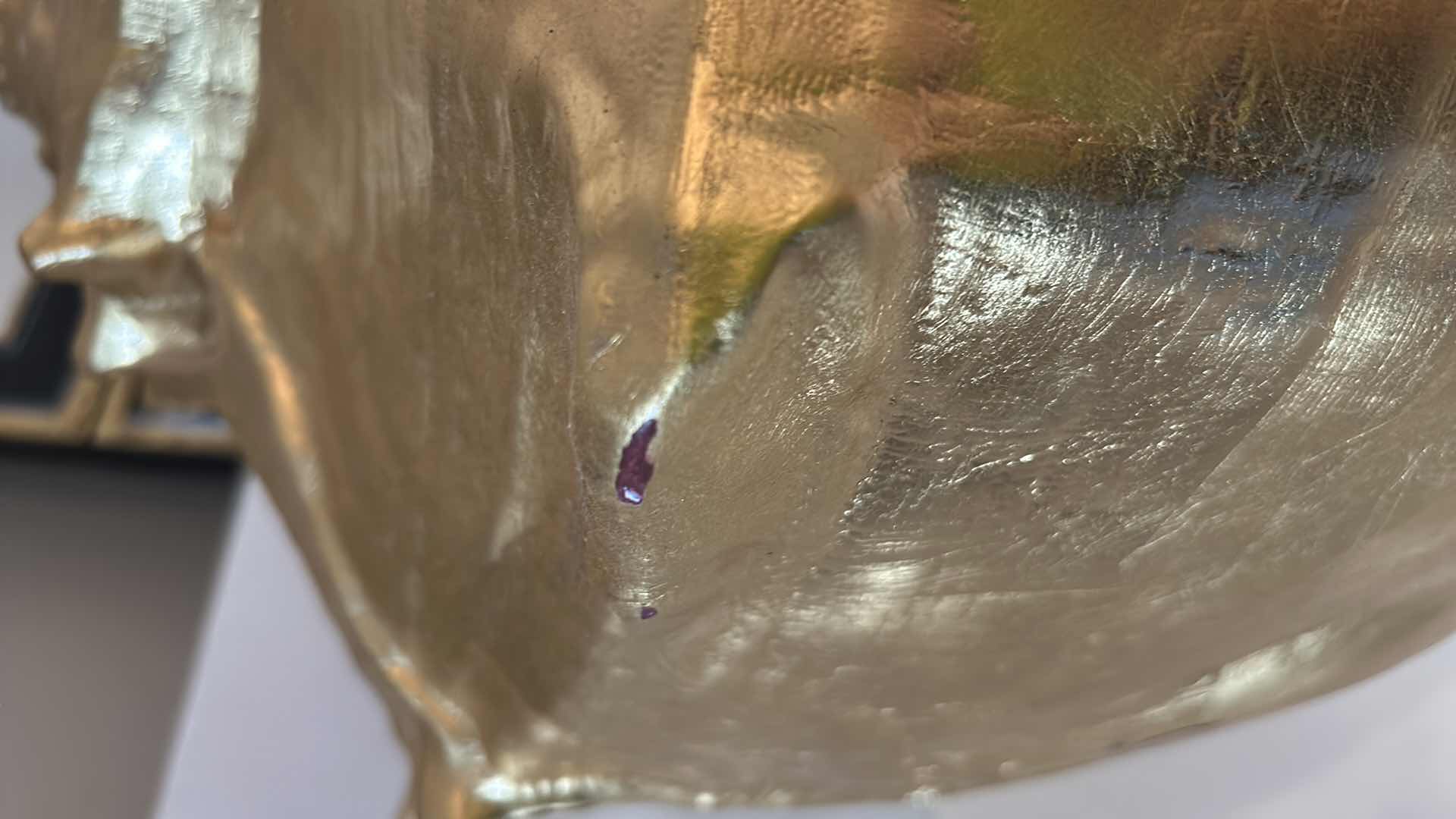 Photo 1 of  LARGE GOLD DESIGNER HEAVY MOUNTED SEASHELL FROM WYNN RESORTS , SCULPTURE ARTWORK H34”