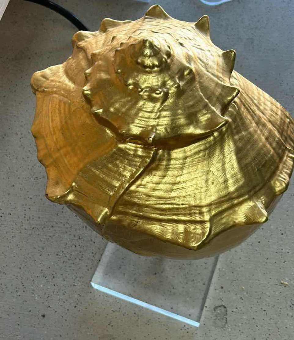 Photo 1 of  LARGE GOLD DESIGNER HEAVY MOUNTED SEASHELL FROM WYNN RESORTS , SCULPTURE ARTWORK H34”