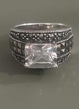 Photo 1 of .925 STERLING SILVER RING WITH GEMSTONE SIZE 6.5