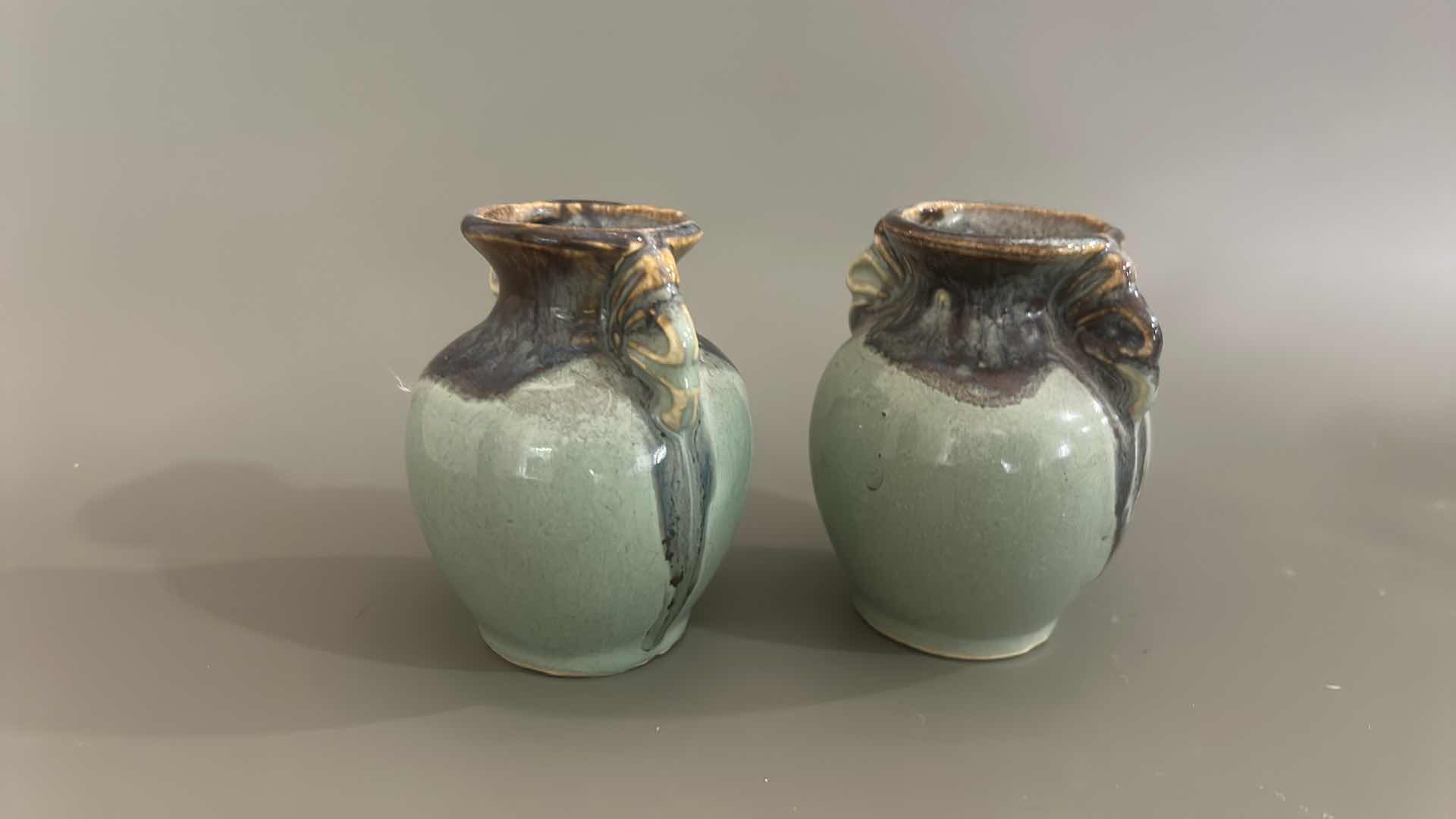 Photo 1 of 2 - H 3” MINIATURE GLAZED POTTERY PIECES