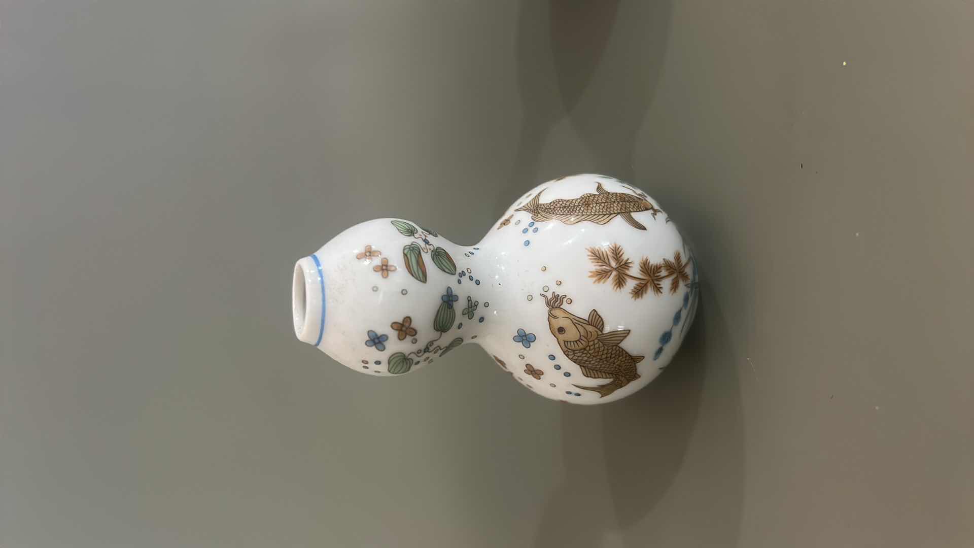 Photo 1 of 2 - MINIATURES VASES, THE TREASURES OF THE IMPERIAL DYNASTIES - FRANKLIN PORCELAIN H 3”