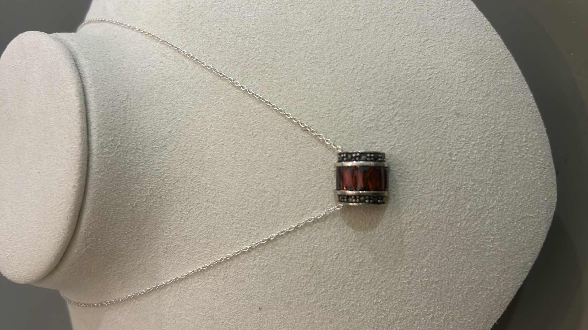 Photo 1 of FINE JEWELRY- .925 STERLING SILVER 18” CHAIN WITH PENDANT