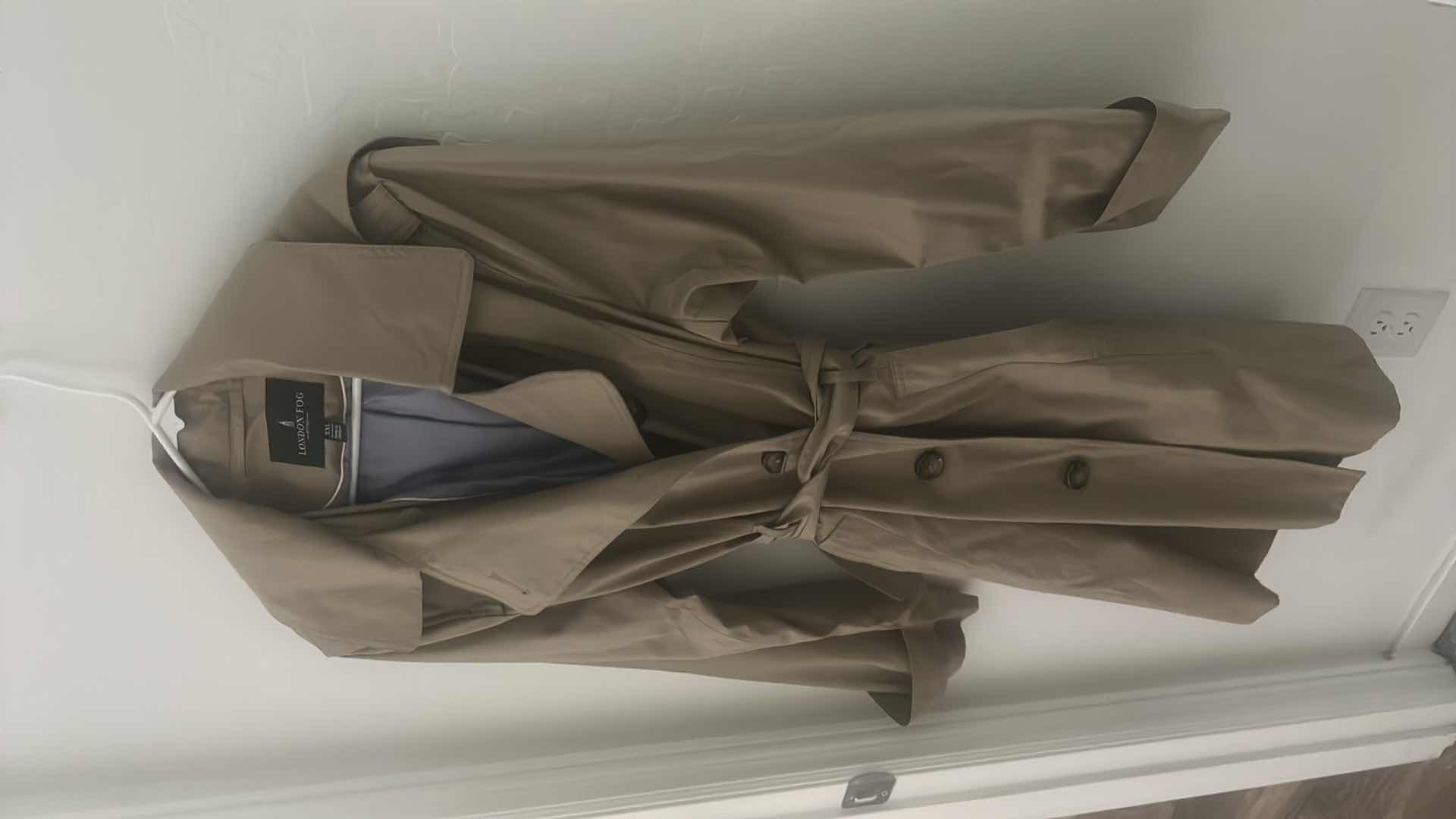 Photo 3 of WOMENS LONDON FOG COAT SIZE XXL