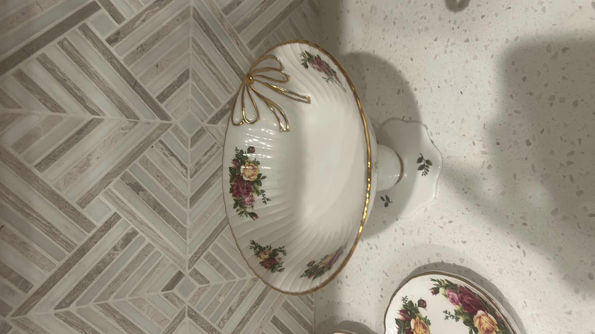 Photo 1 of 6 PIECE BONE CHINA - OLD COUNTRY ROSES ROYAL ALBERT