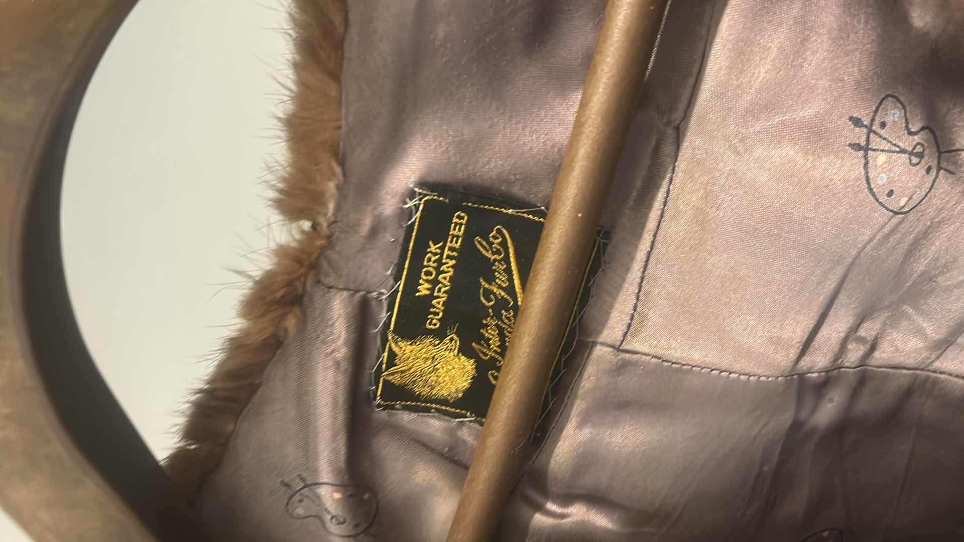 Photo 3 of VINTAGE MINK FUR STOLL