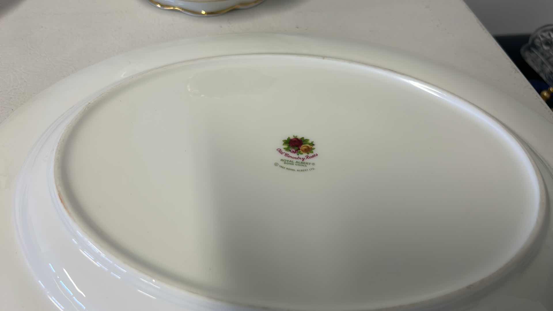 Photo 5 of 4 PIECE BONE CHINA - OLD COUNTRY ROSES ROYAL ALBERT