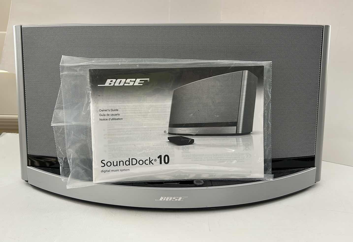 Photo 1 of BOSE SOUND DOCK 10 DIGITAL MUSIC SYSTEM