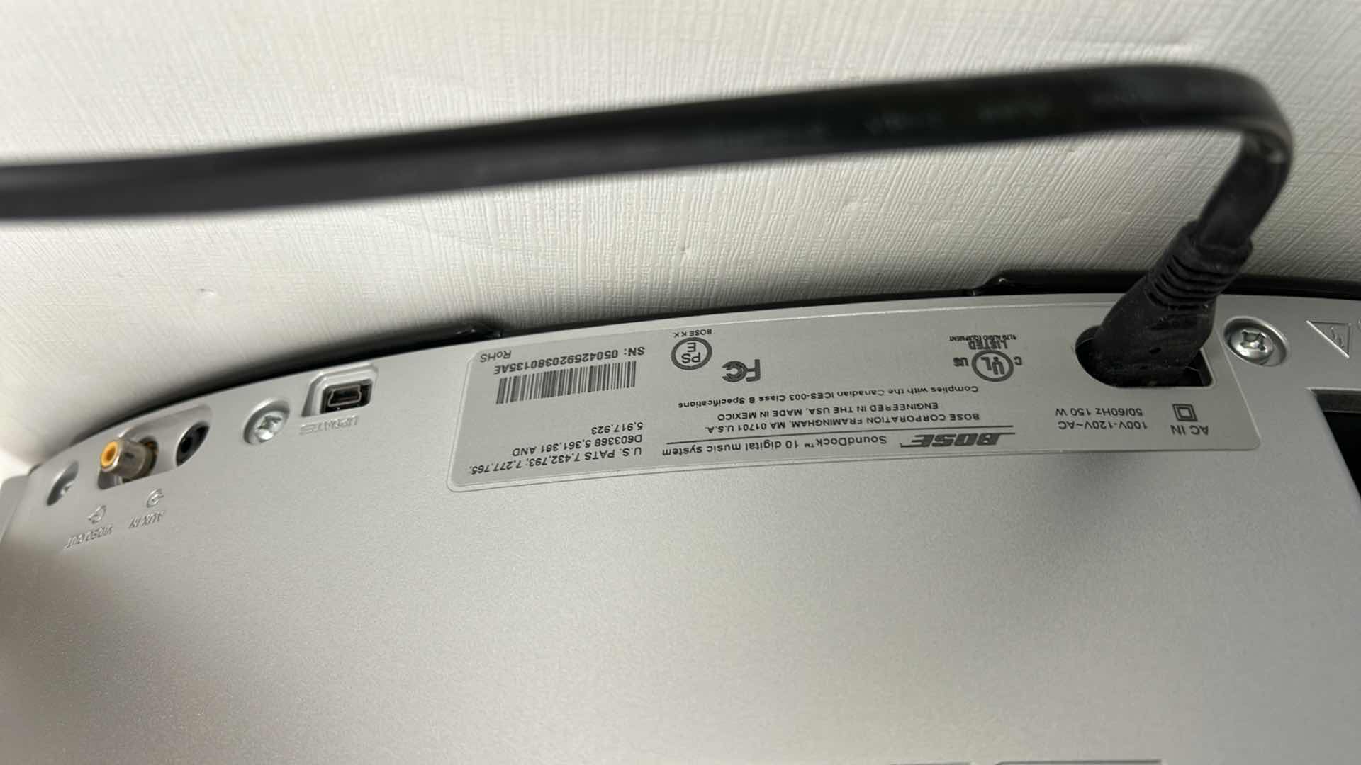 Photo 1 of BOSE SOUND DOCK 10 DIGITAL MUSIC SYSTEM