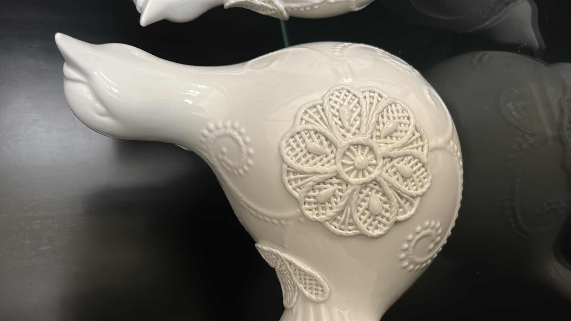 Photo 1 of 2 IVORY PORCELAIN DOVES (TALLEST 9”)