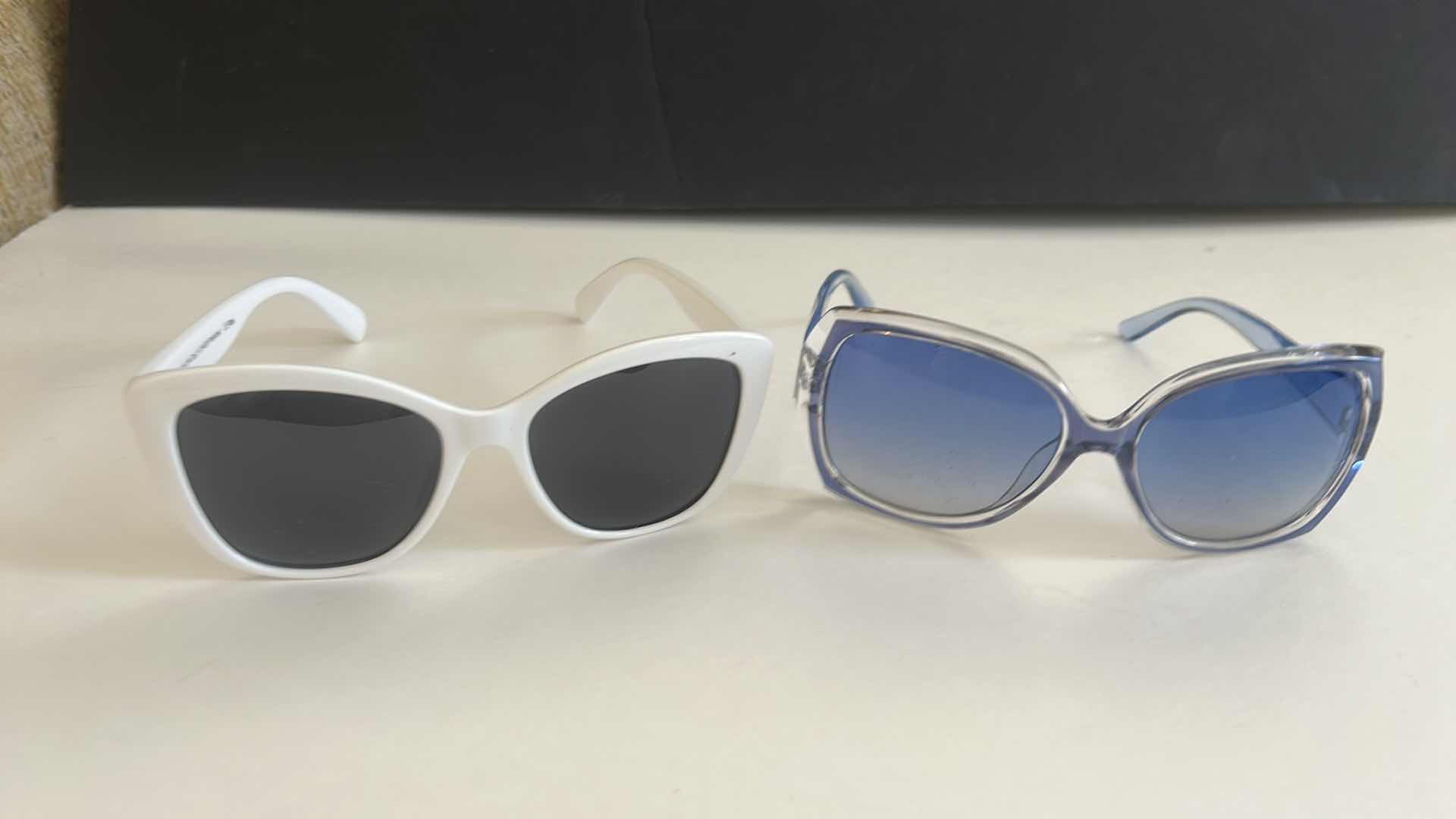 Photo 1 of 2 WOMENS SUNGLASSES