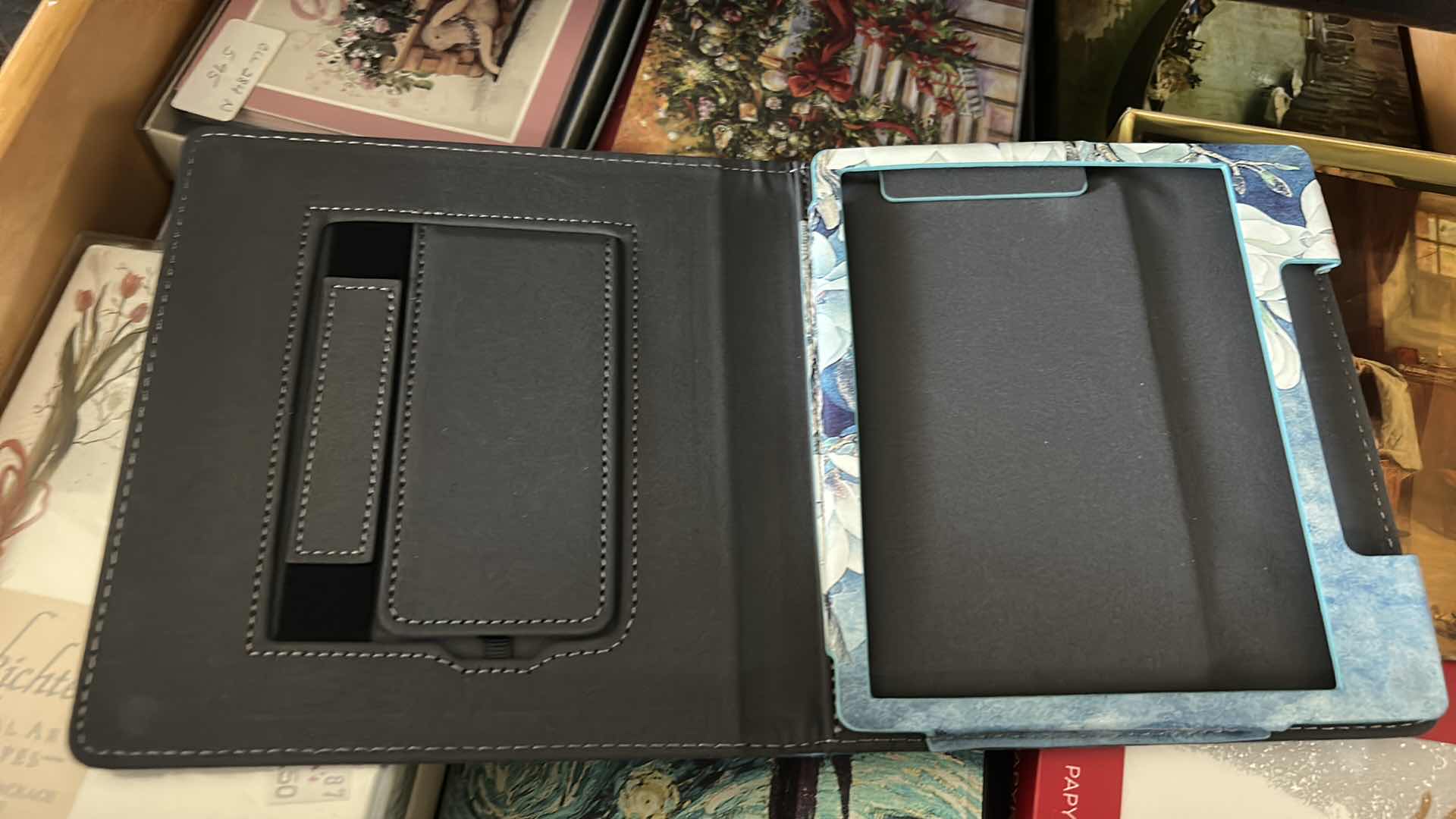 Photo 7 of CONTENTS OF DRAWER (BUFFET)