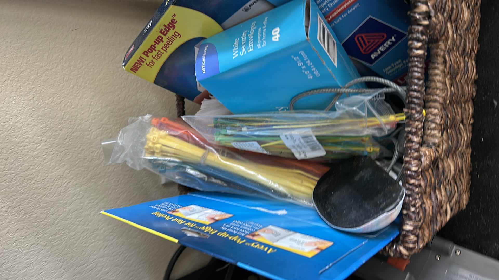 Photo 7 of CONTENTS ON SHELF