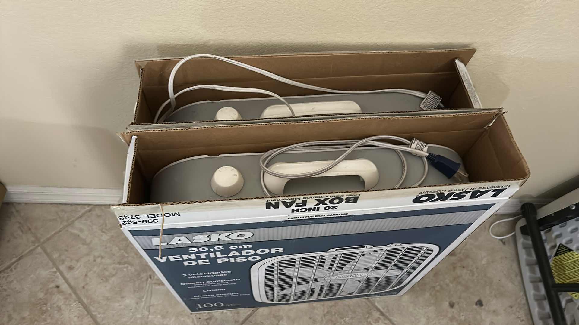 Photo 3 of 2 LASKO BOX FANS