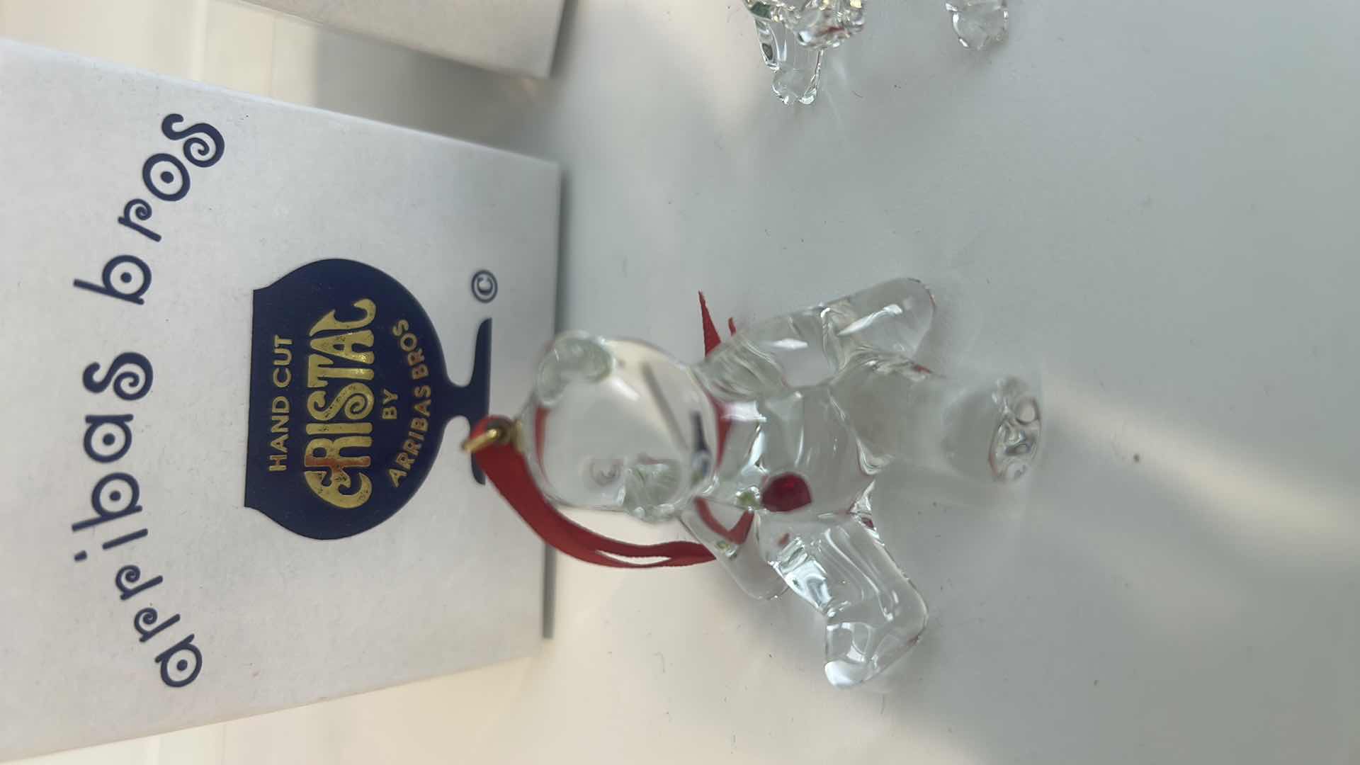 Photo 1 of 2 ARRIBAS BROS HAND CUT MINIATURE GLASS STATUES / BEAR AND PIG H1.5”