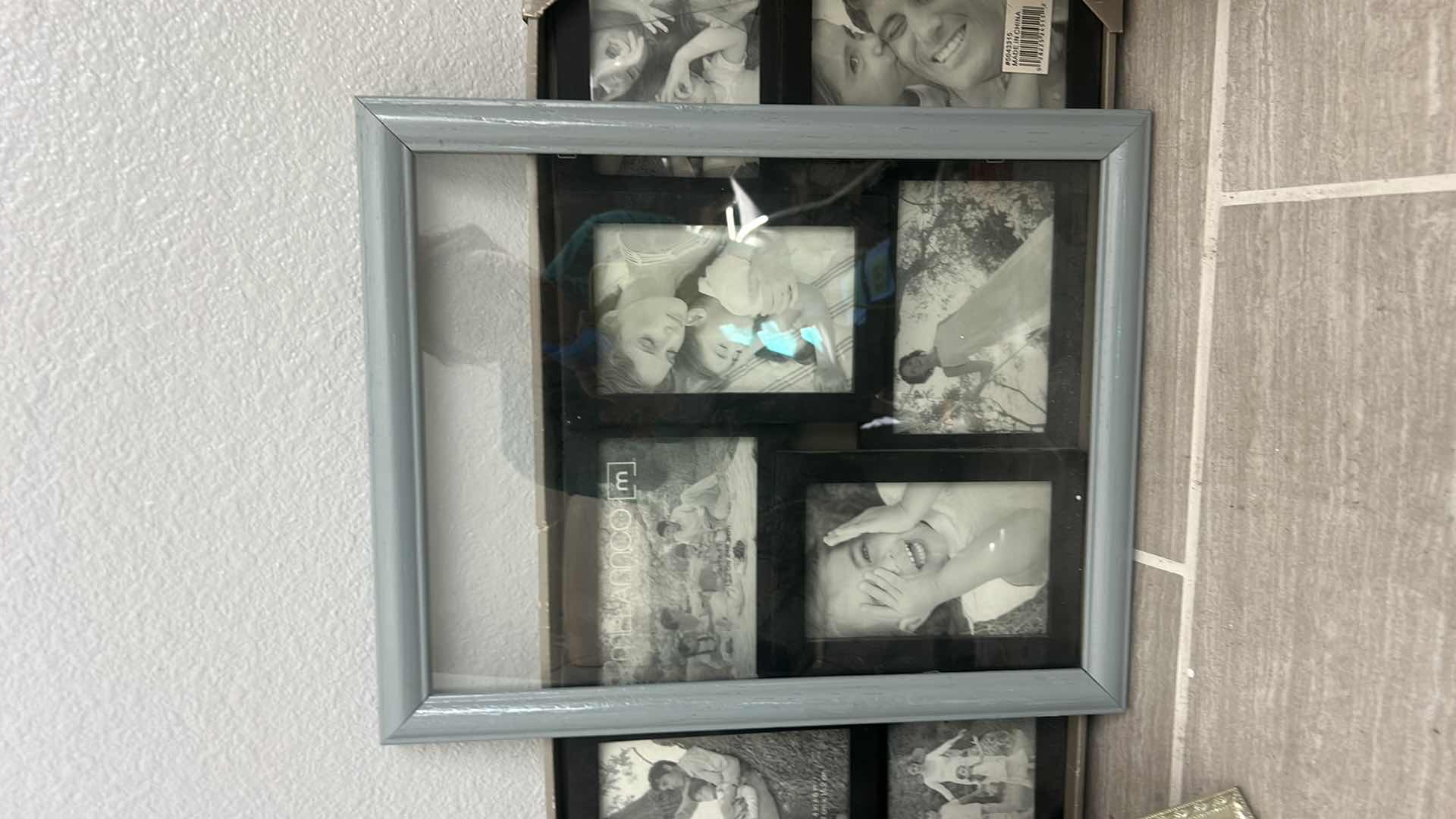 Photo 3 of 6 PICTURE FRAMES