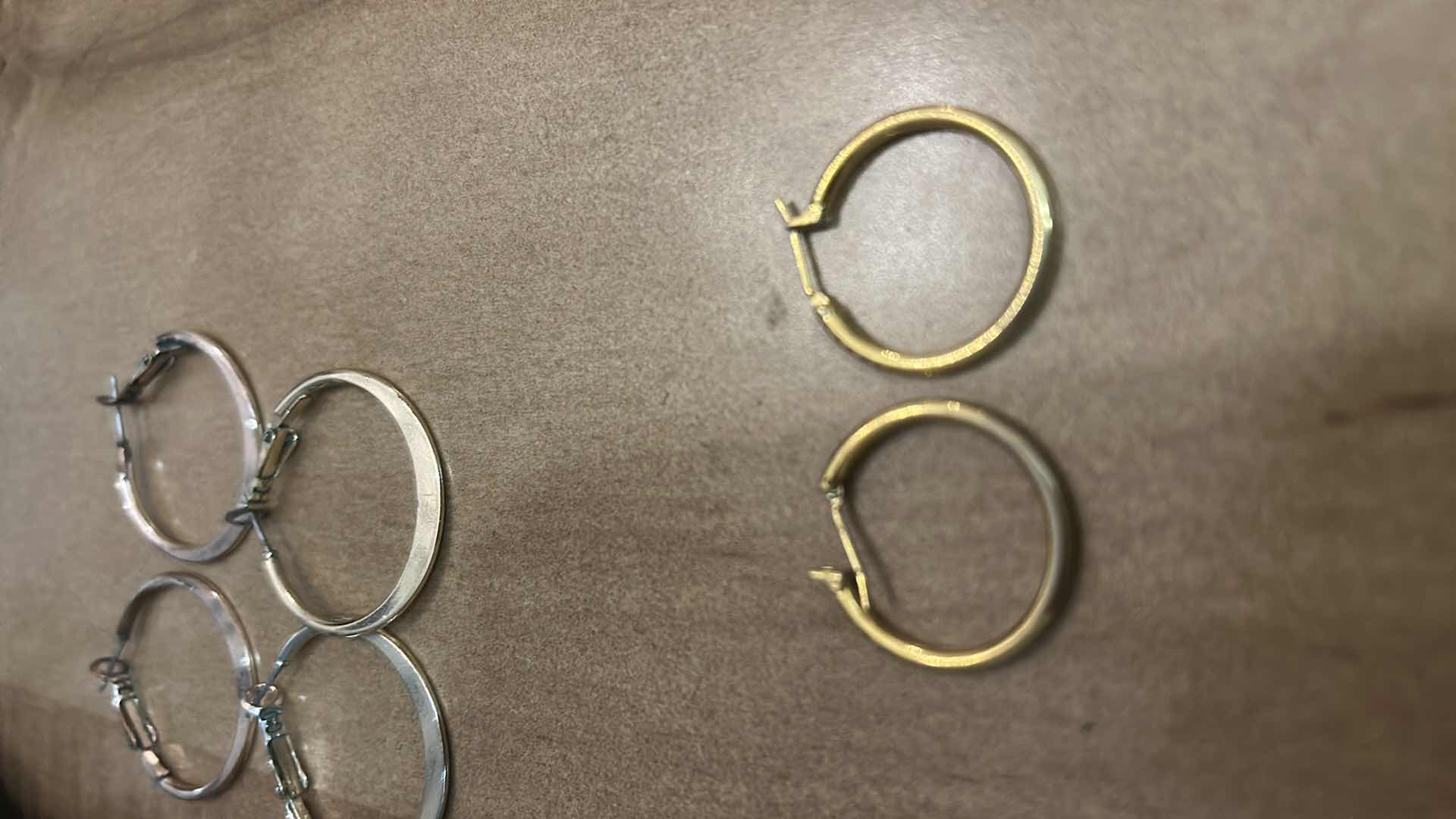 Photo 3 of 5 PAIRS WOMENS PIERCED EARRINGS