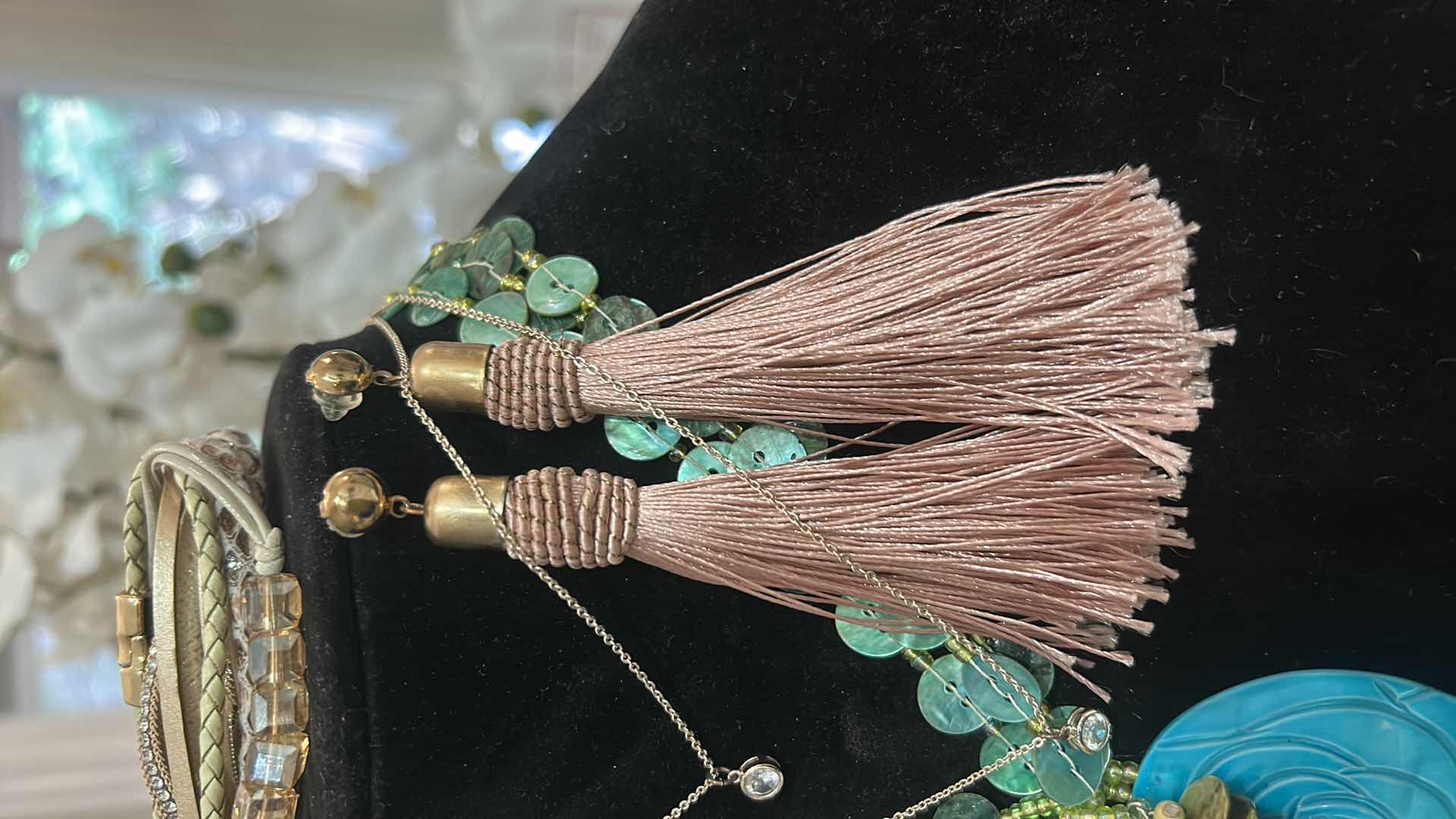 Photo 1 of 5 PCS WOMENS FASHION JEWELRY