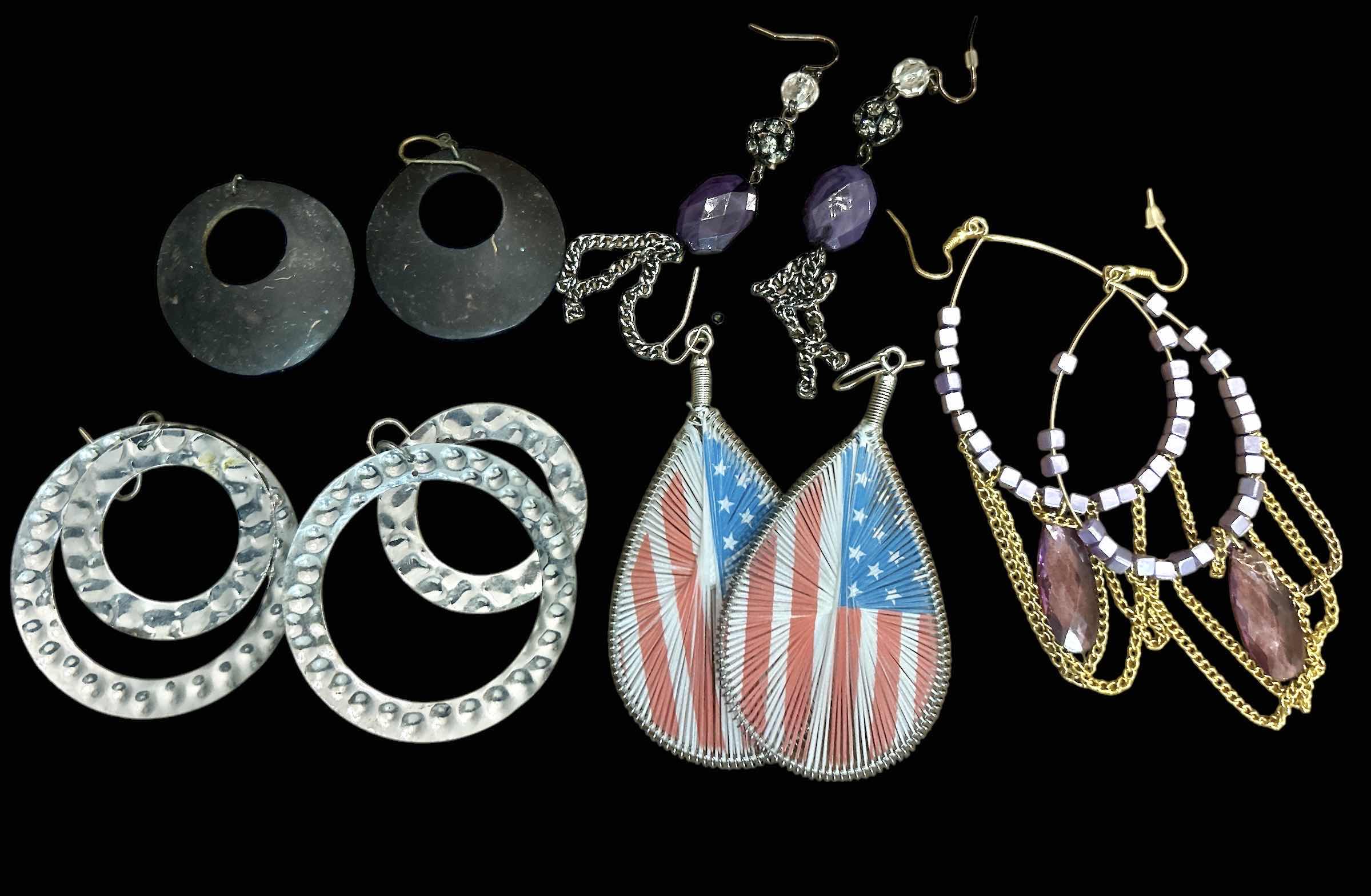 Photo 1 of 5 PCS WOMENS FASHION JEWELRY