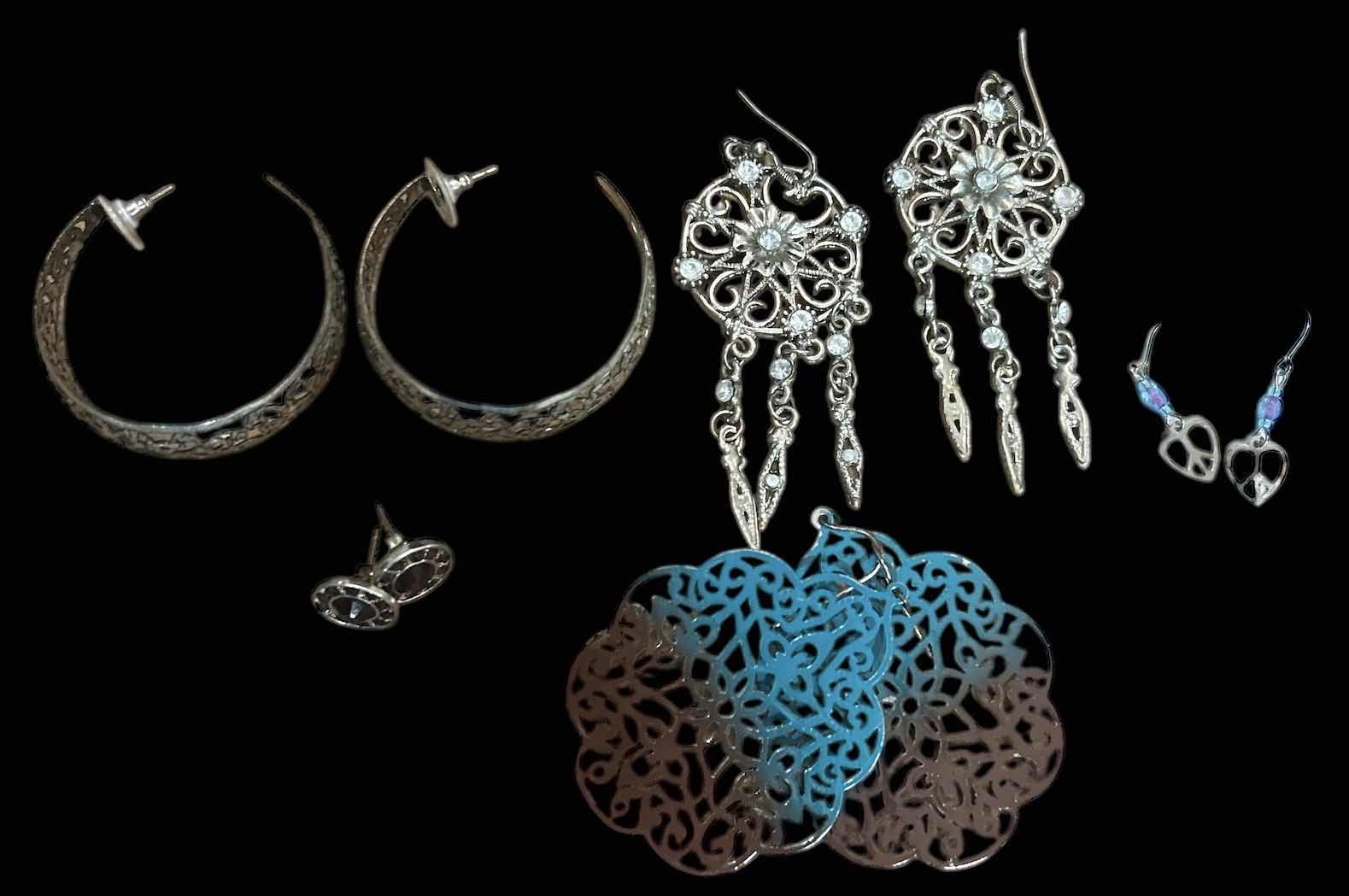 Photo 1 of 5 PCS WOMENS FASHION JEWELRY