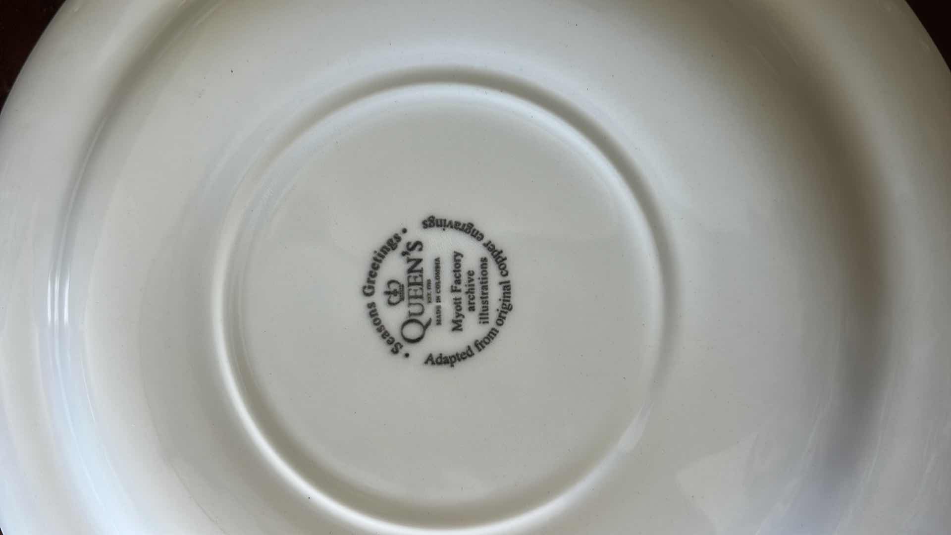 Photo 5 of 23 PC-QUEEN'S SEASONS GREETINGS CHRISTMAS TREE DINNERWARE