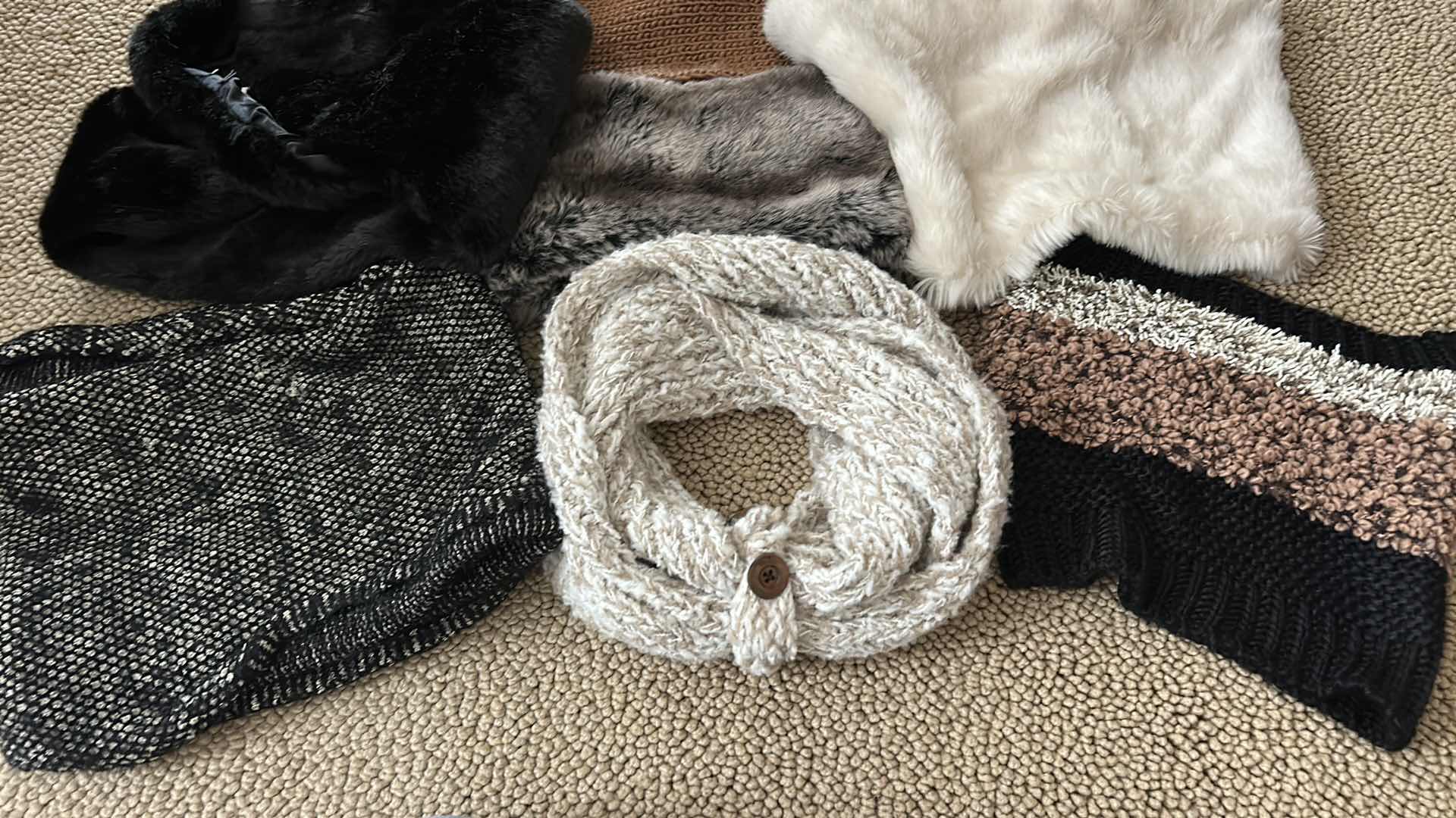 Photo 1 of 7-NECK & SHOULDER INFINITY WRAPS